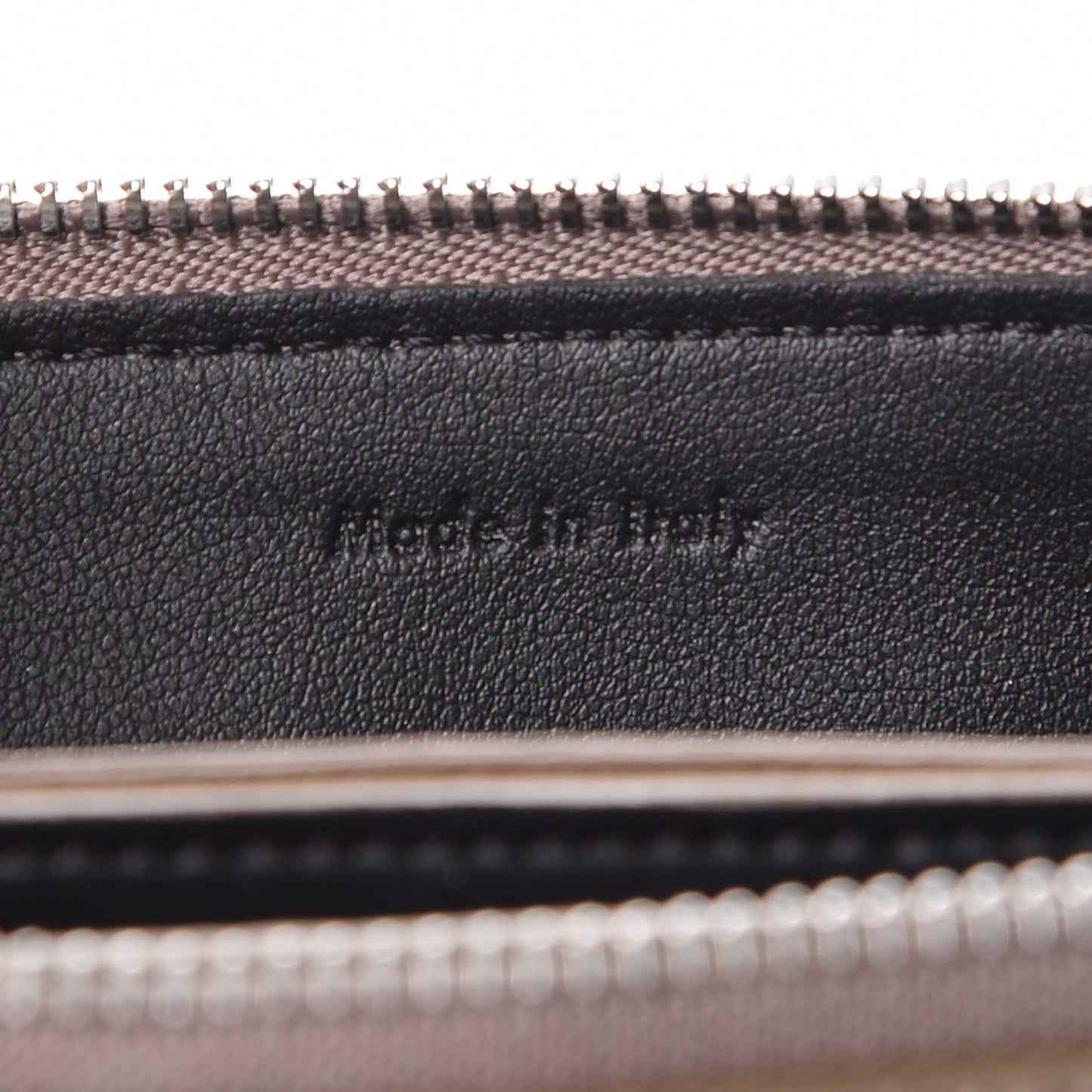Shiny Grained Calfskin Solo Trio Cosmetic Pouch
