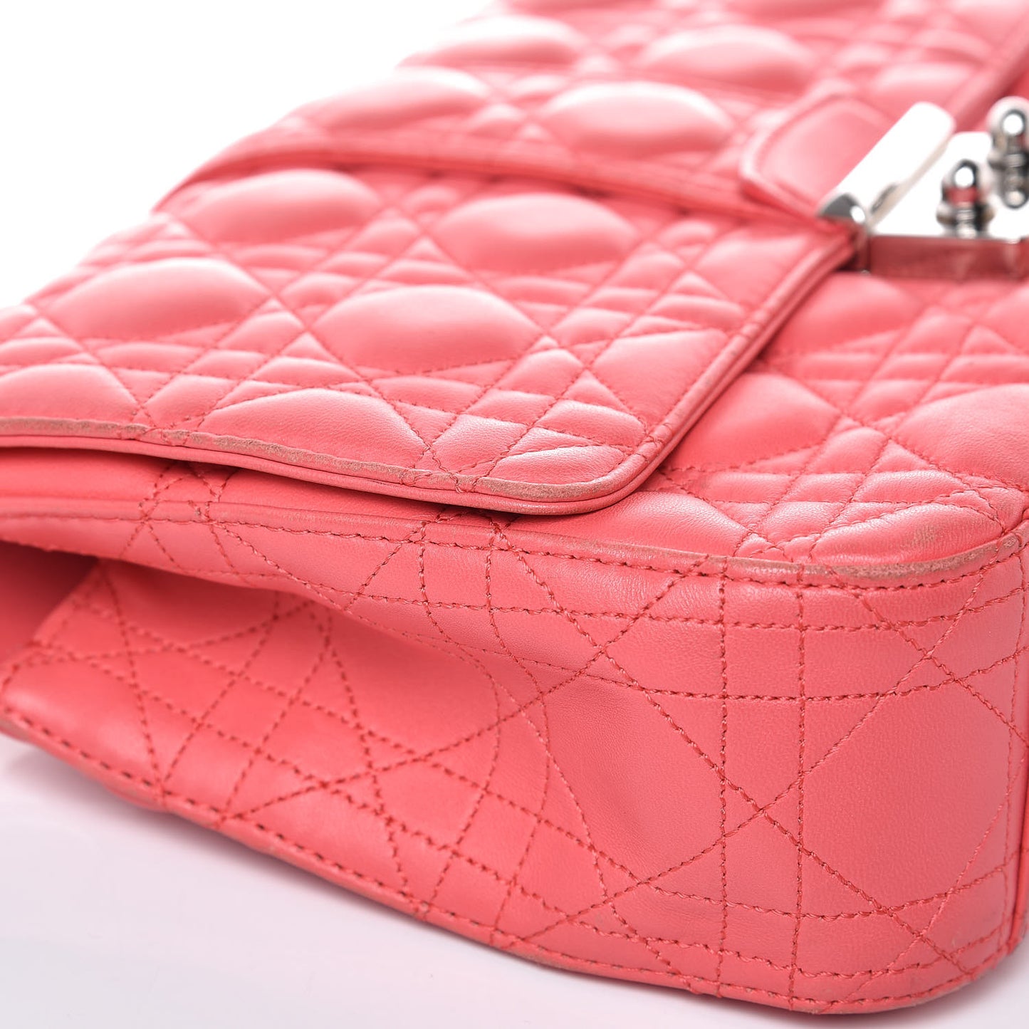 Lambskin Cannage Medium Miss Dior Flap Coral