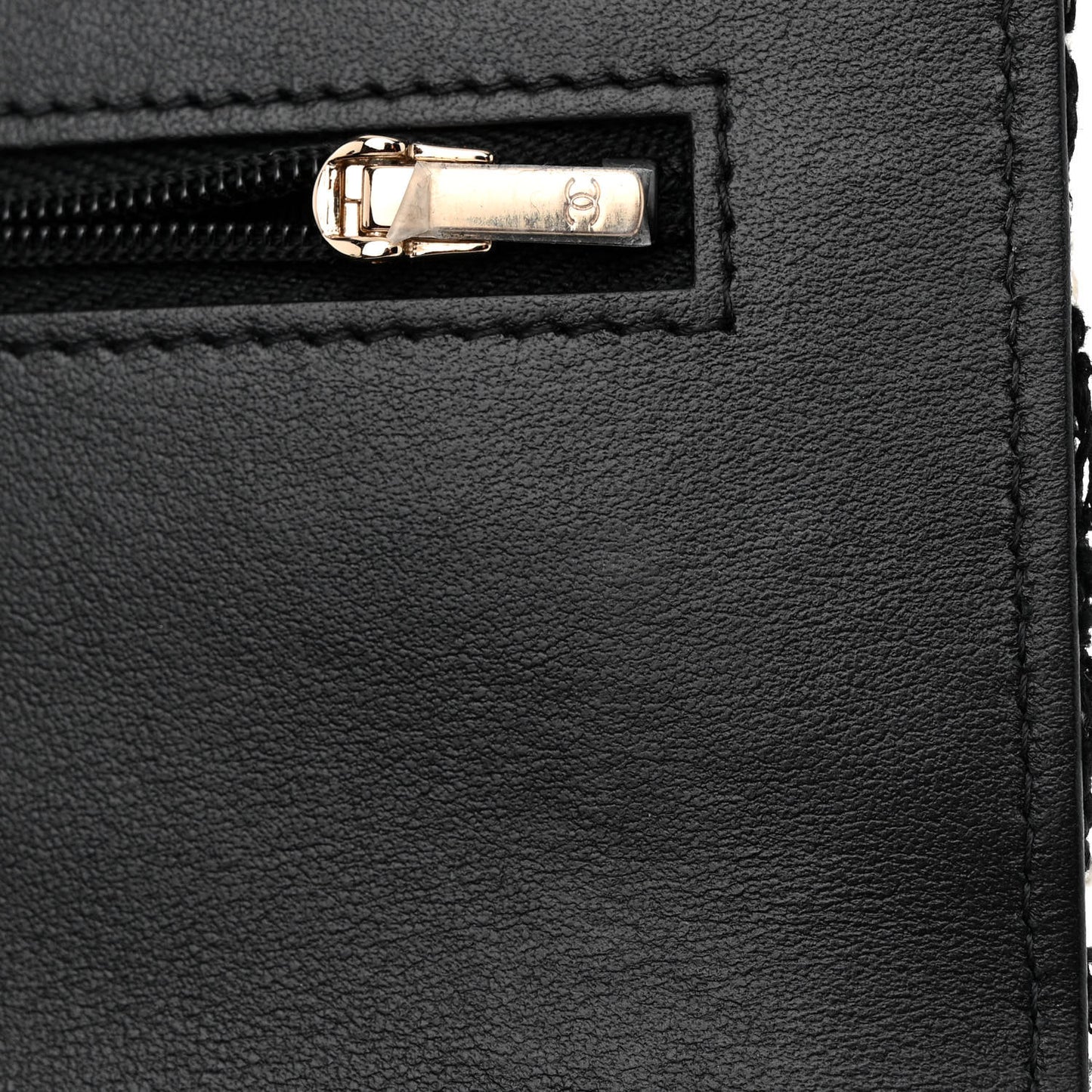 Tweed Quilted Wallet On Chain WOC Black Ecru White