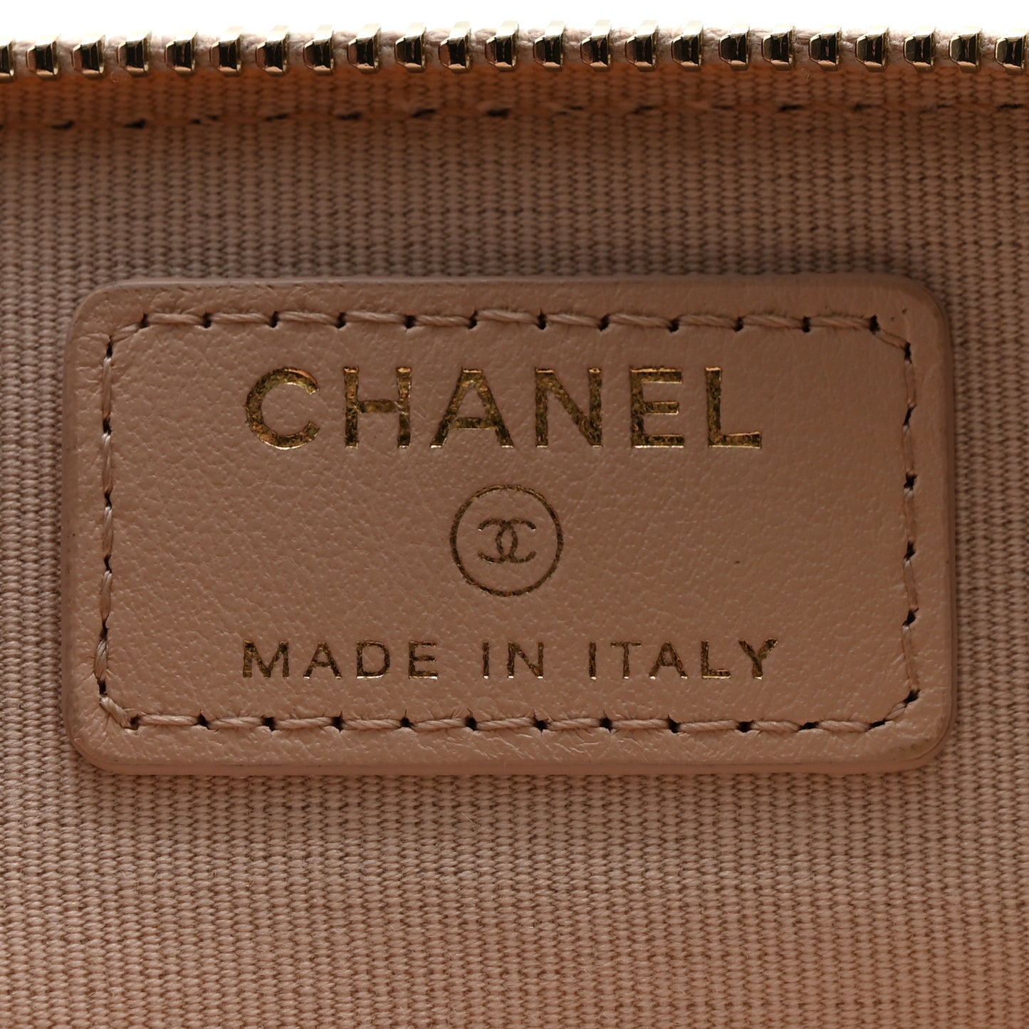 Caviar Quilted Zip Card Holder Wallet Light Beige