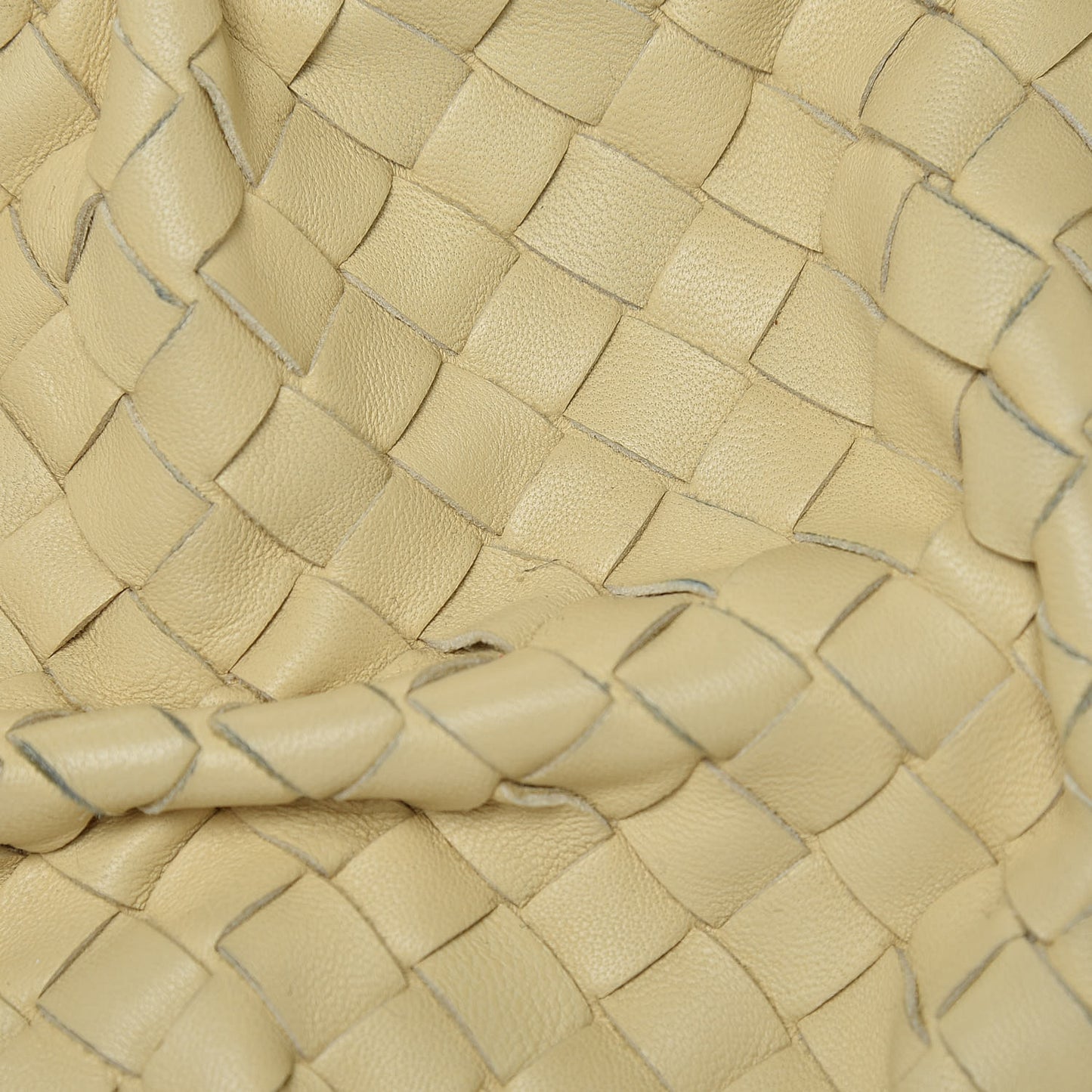 Nappa Intrecciato Pleated Tote Paille