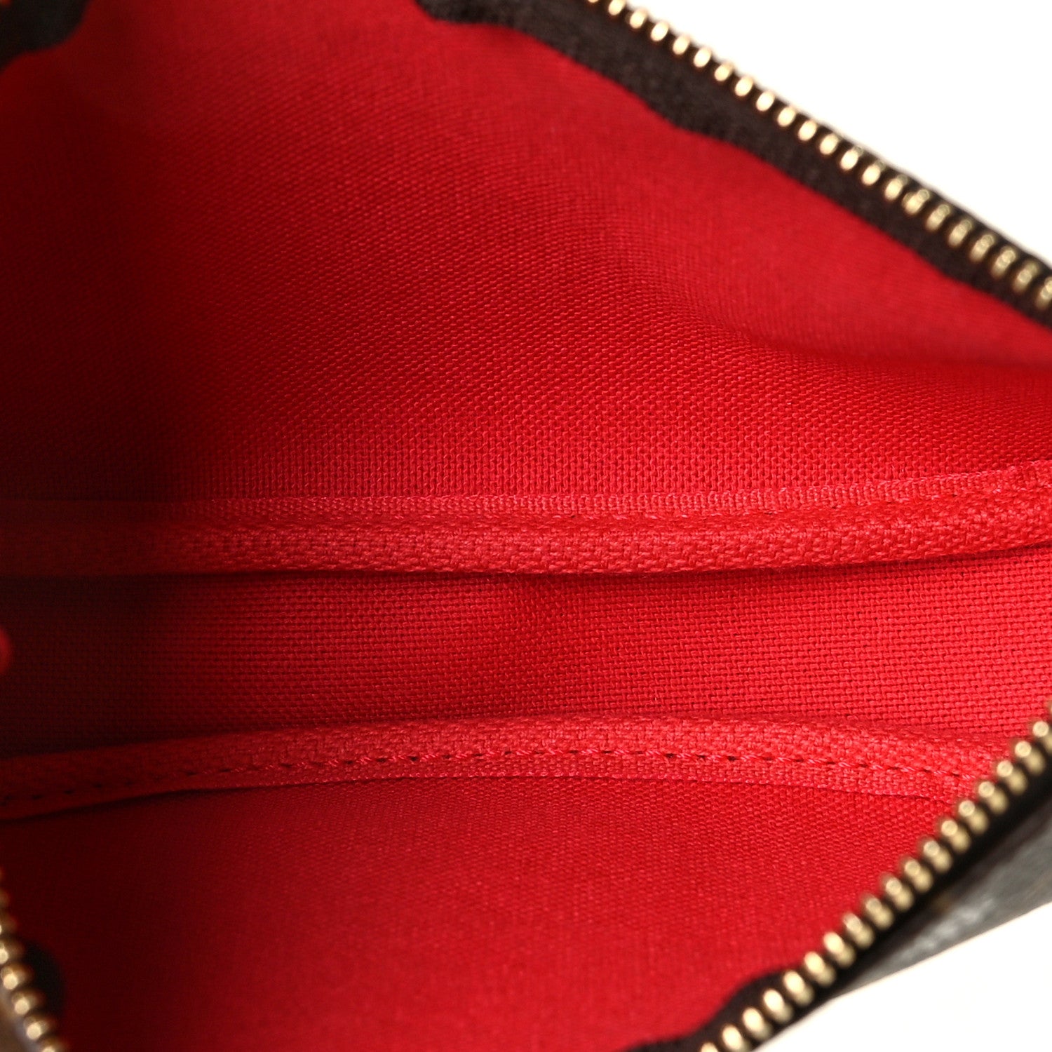 Louis Vuitton Monogram 2021 Christmas Animation London Mini Pochette Accessories Red 5 of 8