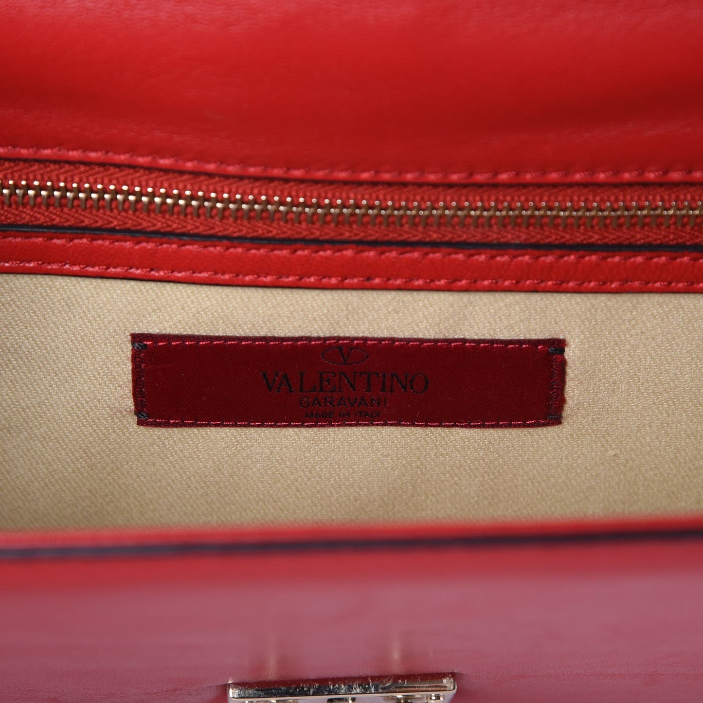 Vitello Medium Glam Lock Rockstud Flap Red