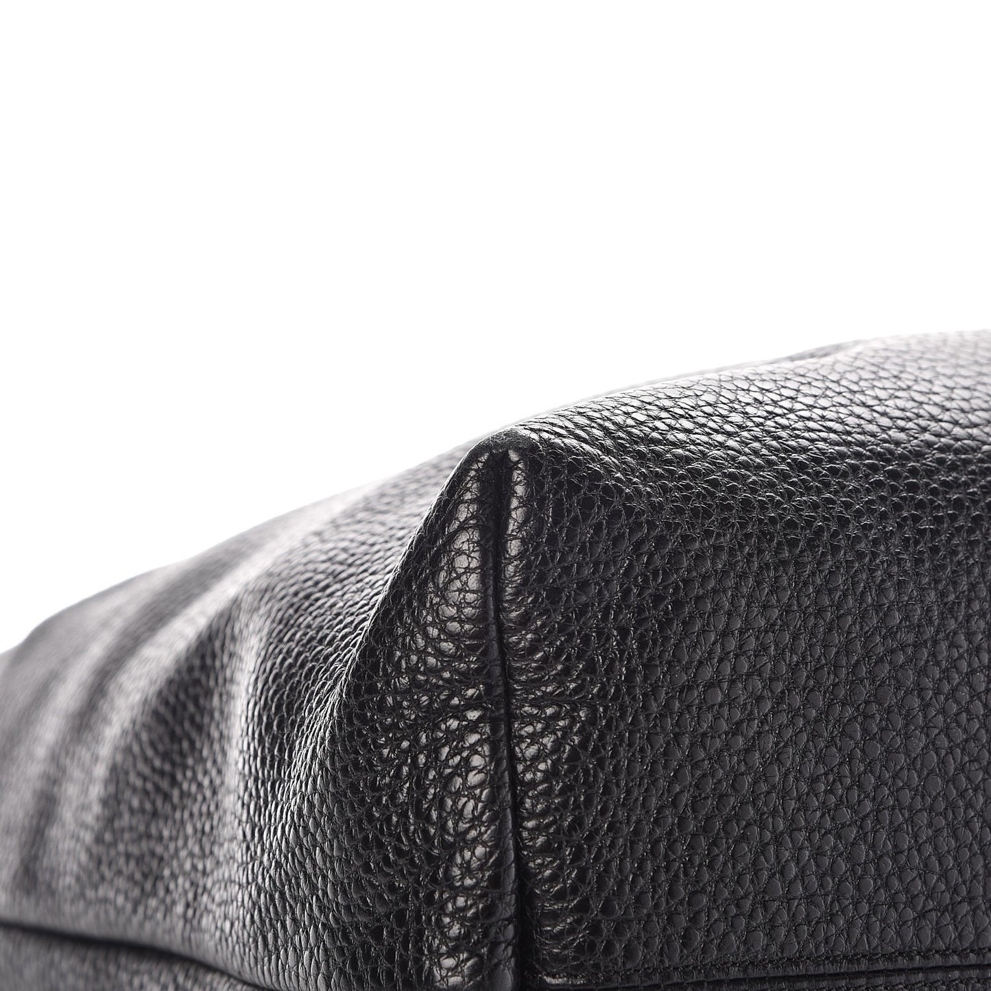 London Grainy Calfskin Medium Cale Hobo Black
