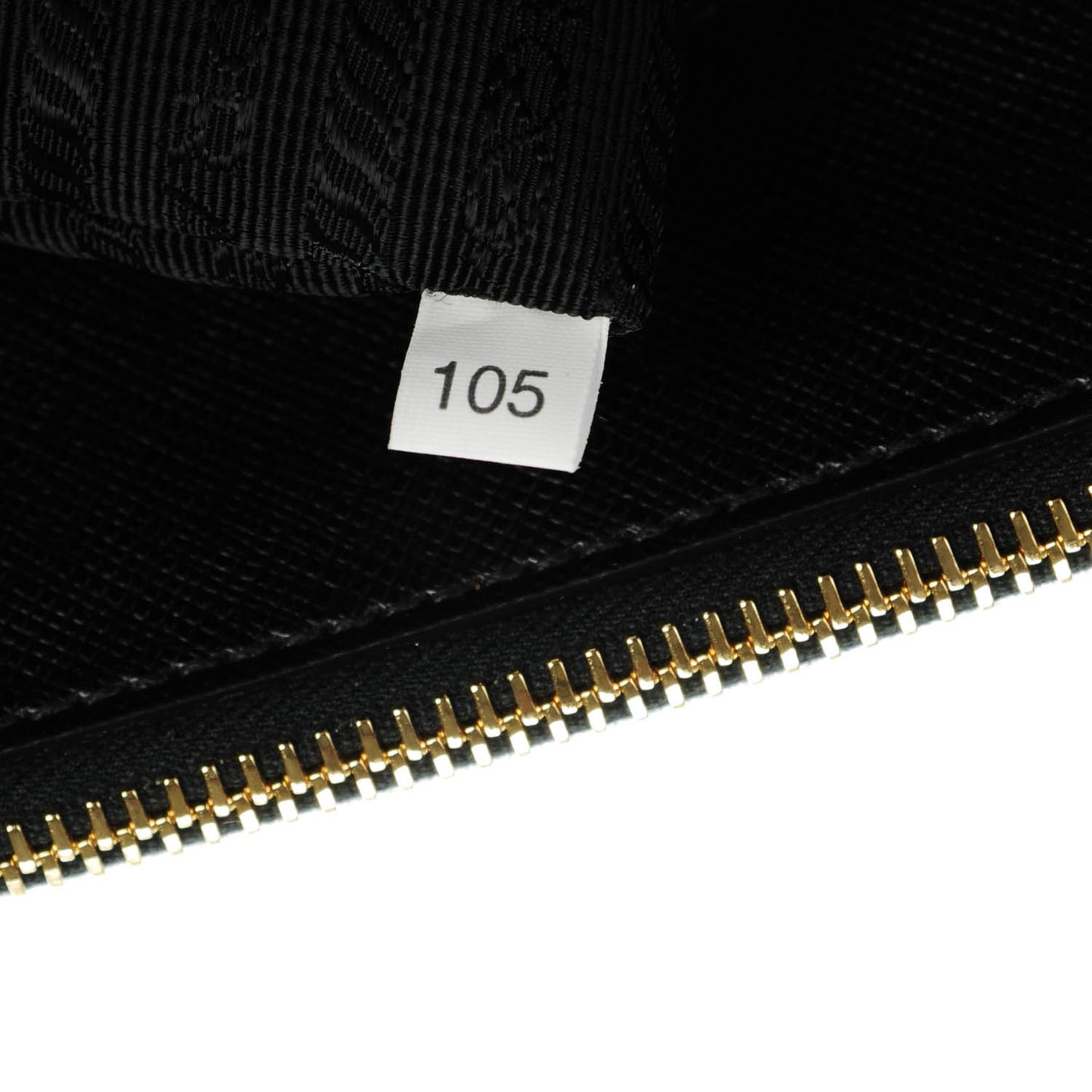 Saffiano Medium Galleria Double Zip Tote Black