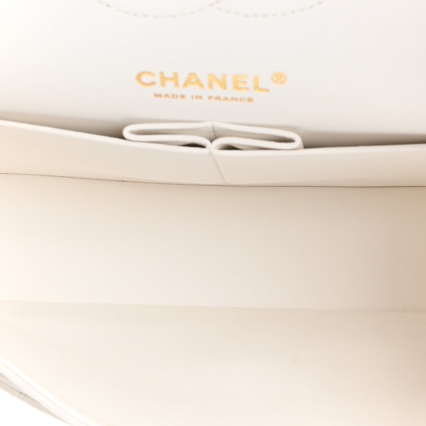 Caviar Quilted Medium Double Flap White