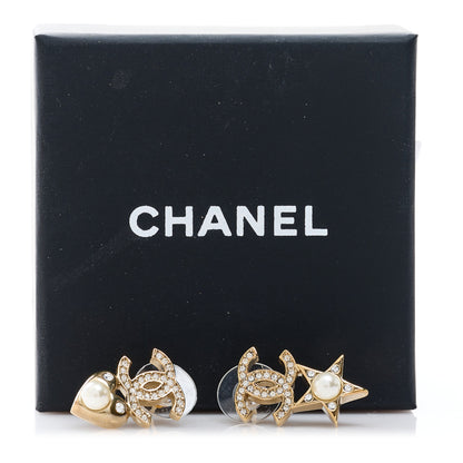 Chanel Crystal Pearl Charming Winter CC Star Heart Earrings Gold 5 of 5