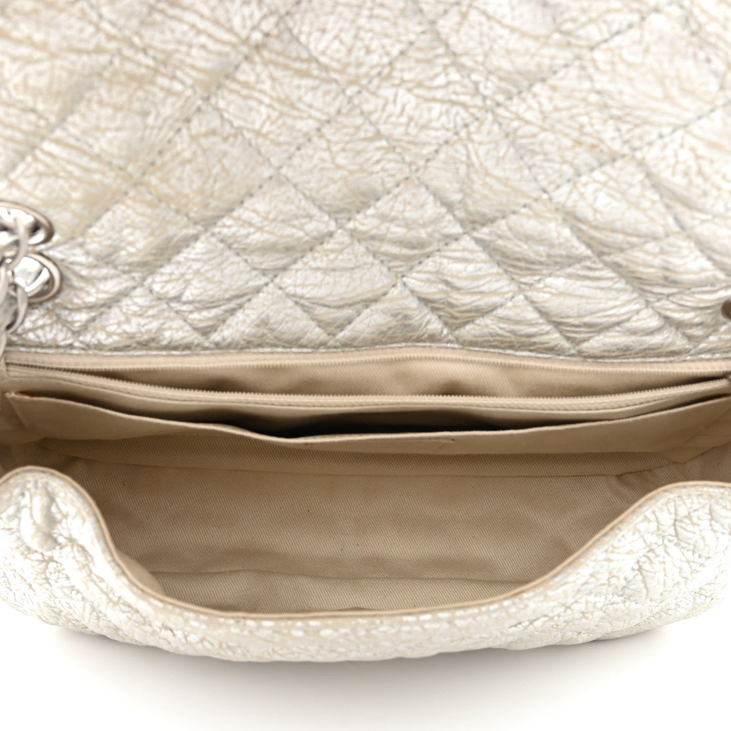 Calfskin Mirror CC Crackled Flap Silver