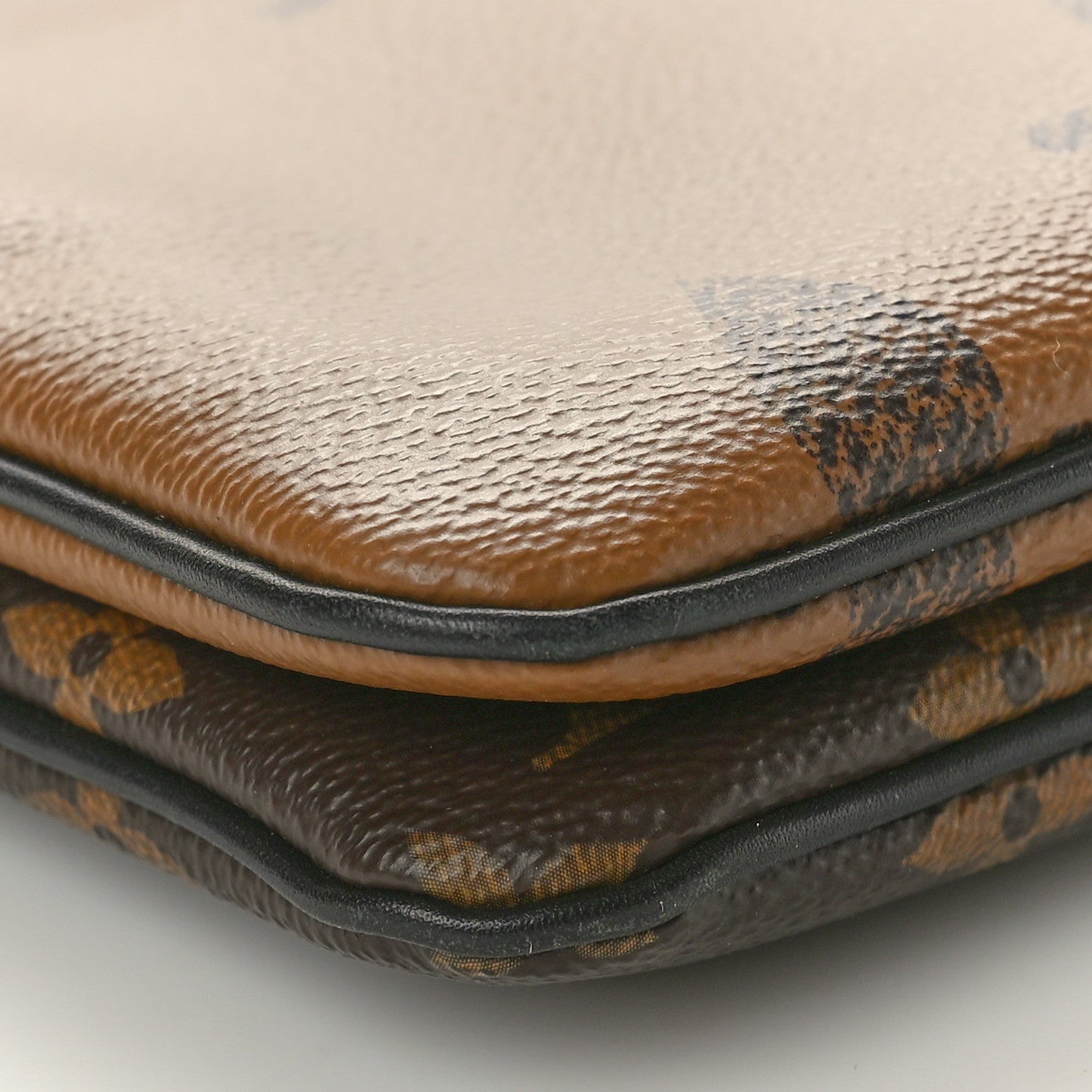 Reverse Monogram Giant Double Zip Pochette