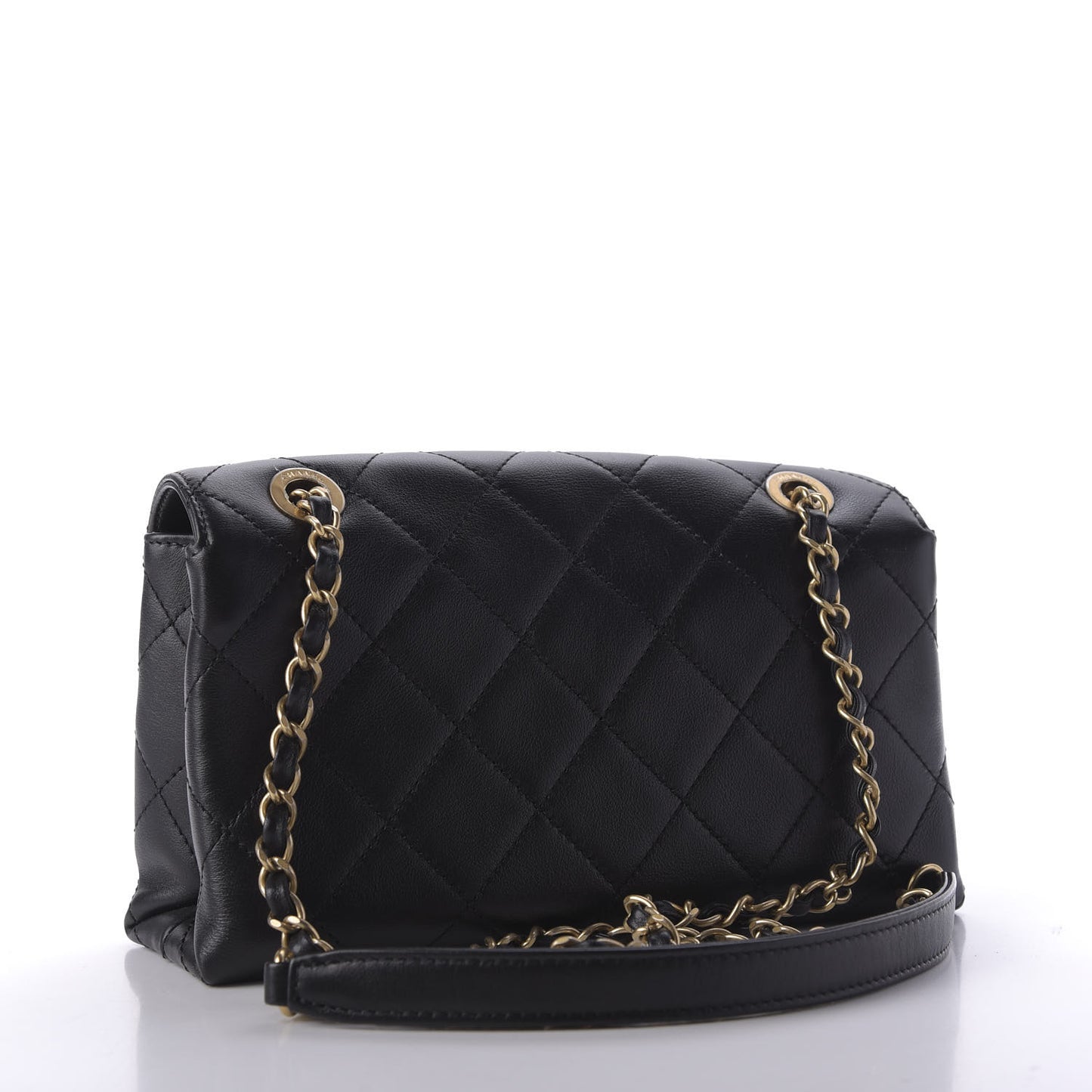 Calfskin Quilted Enchained Flap Black