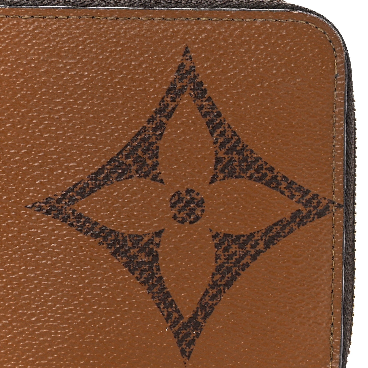 Louis Vuitton Reverse Monogram Giant Zippy Wallet 7 of 9