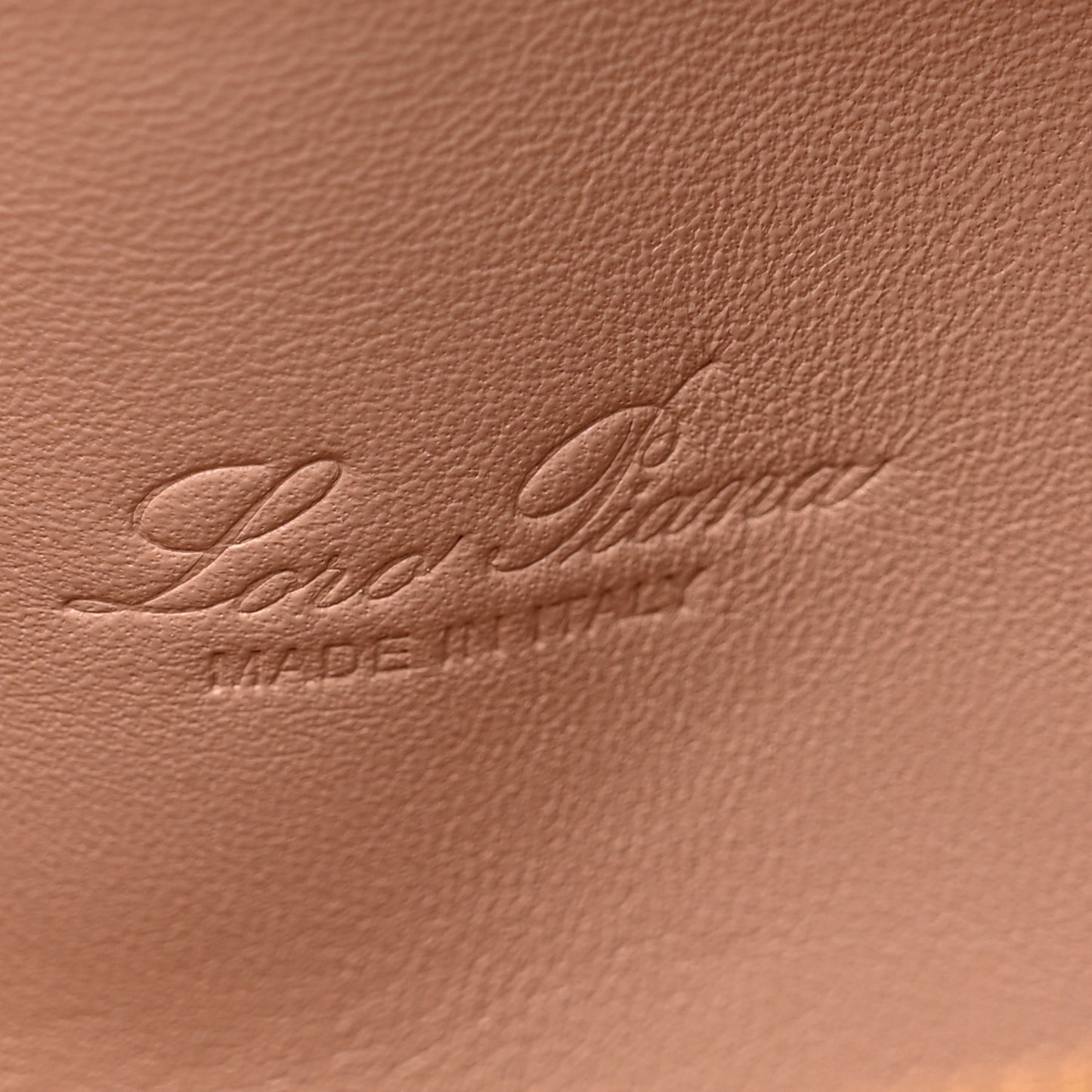 Tender Calfskin L19 Extra Pocket Pouch Candoglia Marble