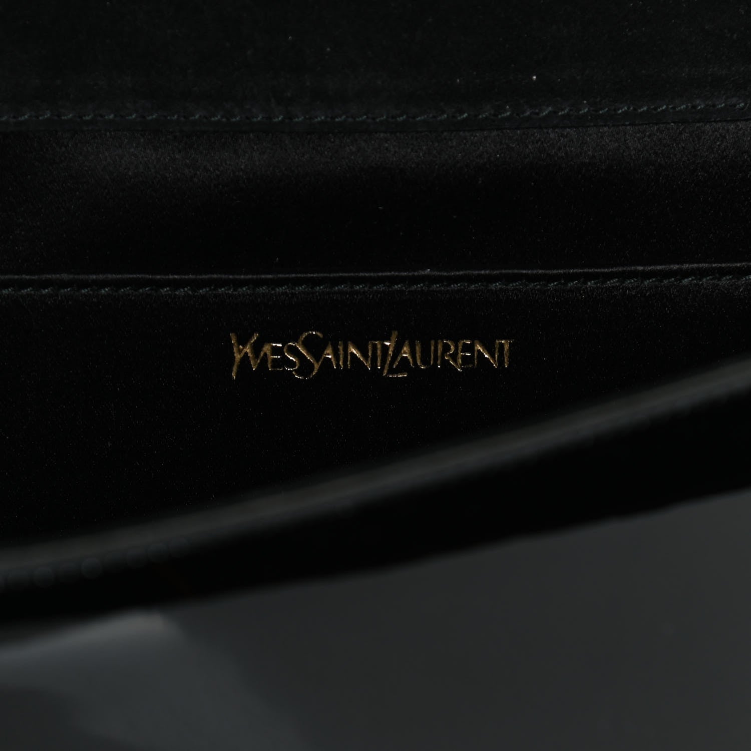 Saint Laurent Patent Monogram Large Belle De Jour Clutch Black 7 of 10