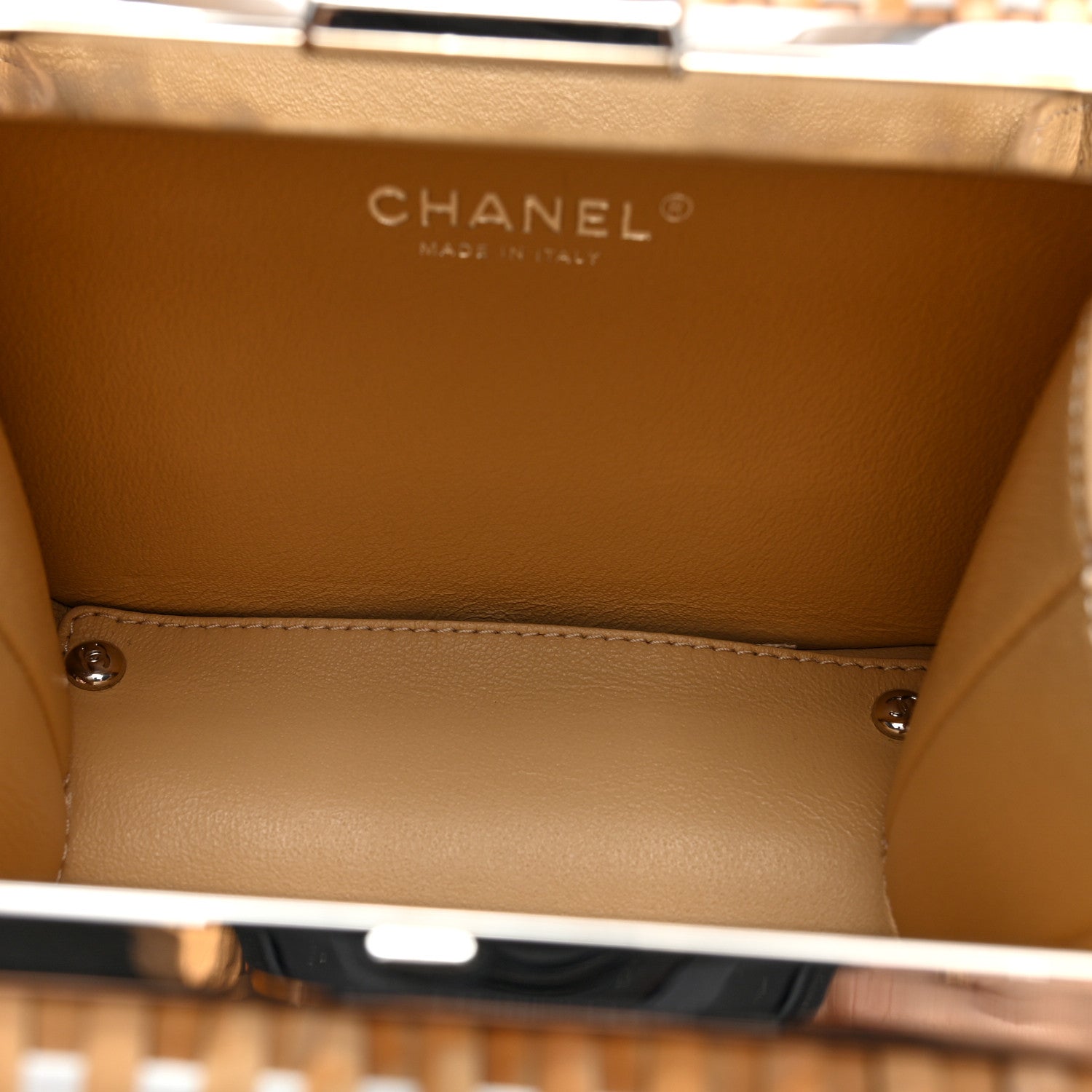 Chanel Raffia Patent Small CC Filigree Vanity Case White 5 of 11