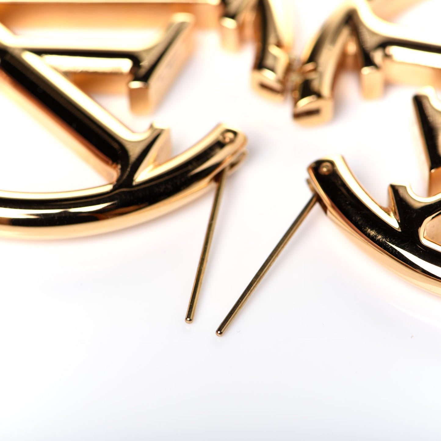 Metal Louise Hoop Earrings Gold