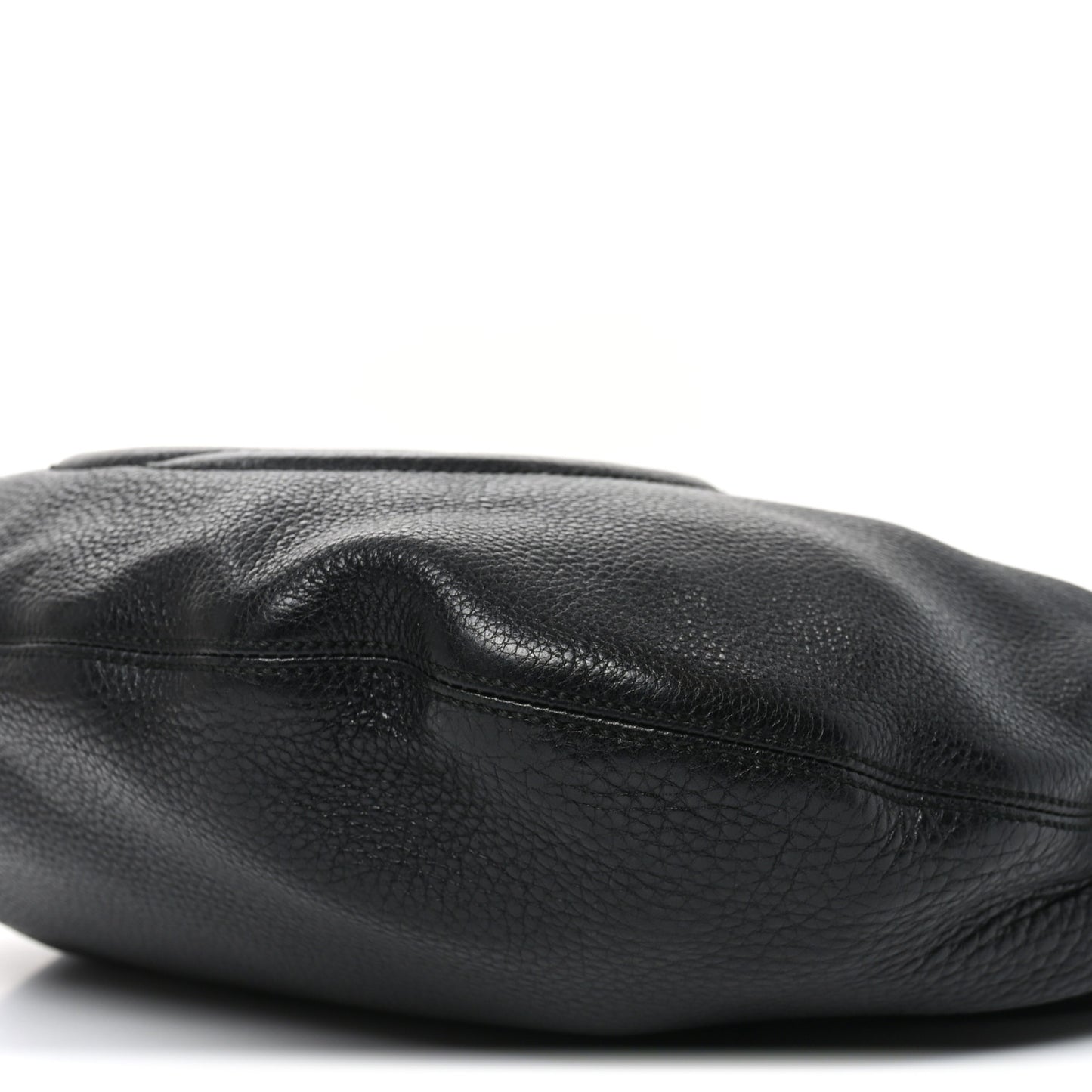 Pebbled Calfskin Medium Soho Hobo Black
