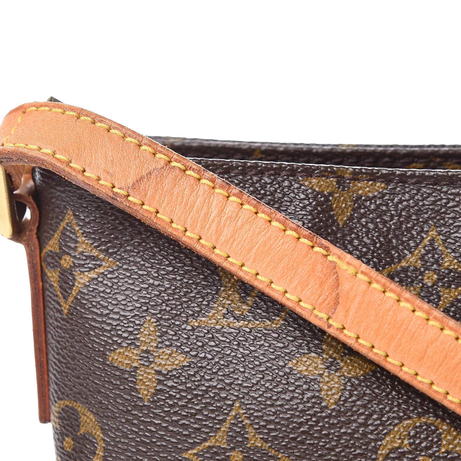 Louis Vuitton Monogram Trotteur 9 of 16