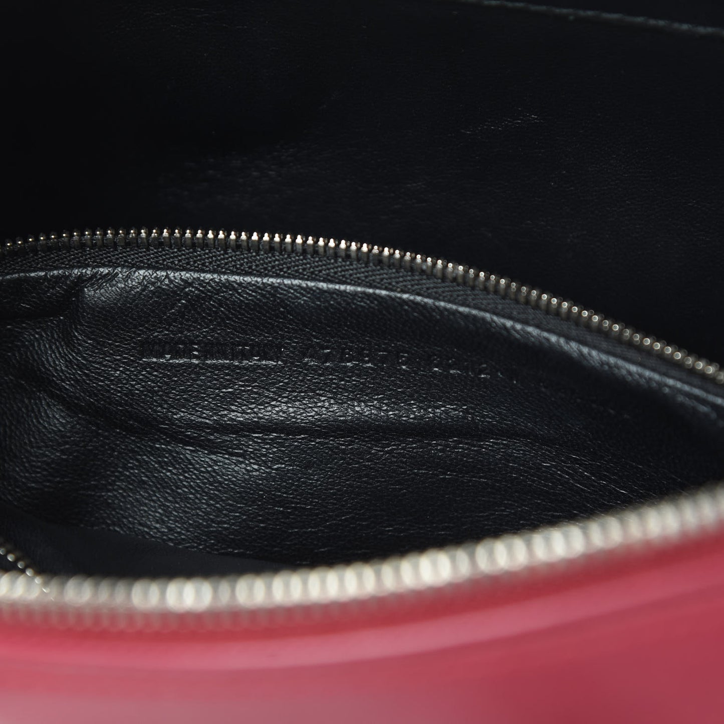 Shiny Day Calfskin S Triangle Duffle Rouge Grenat