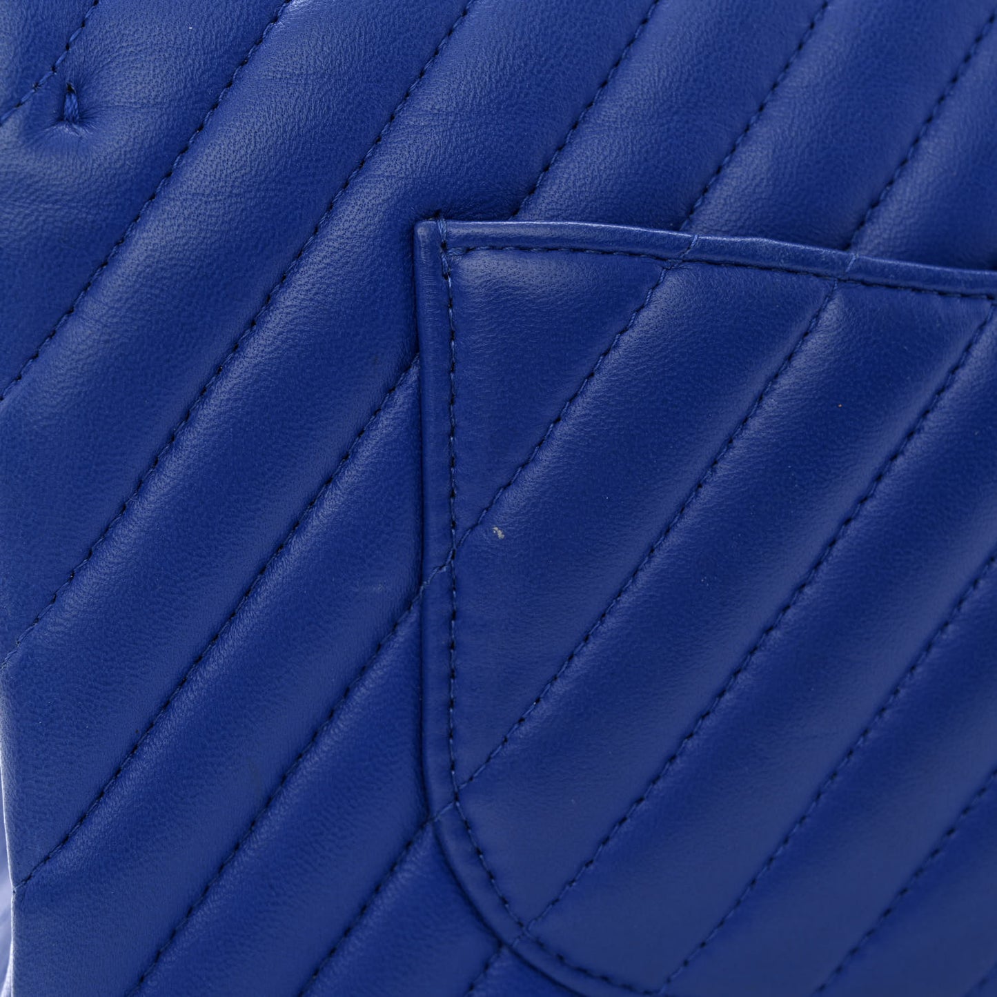 Lambskin Chevron Quilted Medium Double Flap Blue
