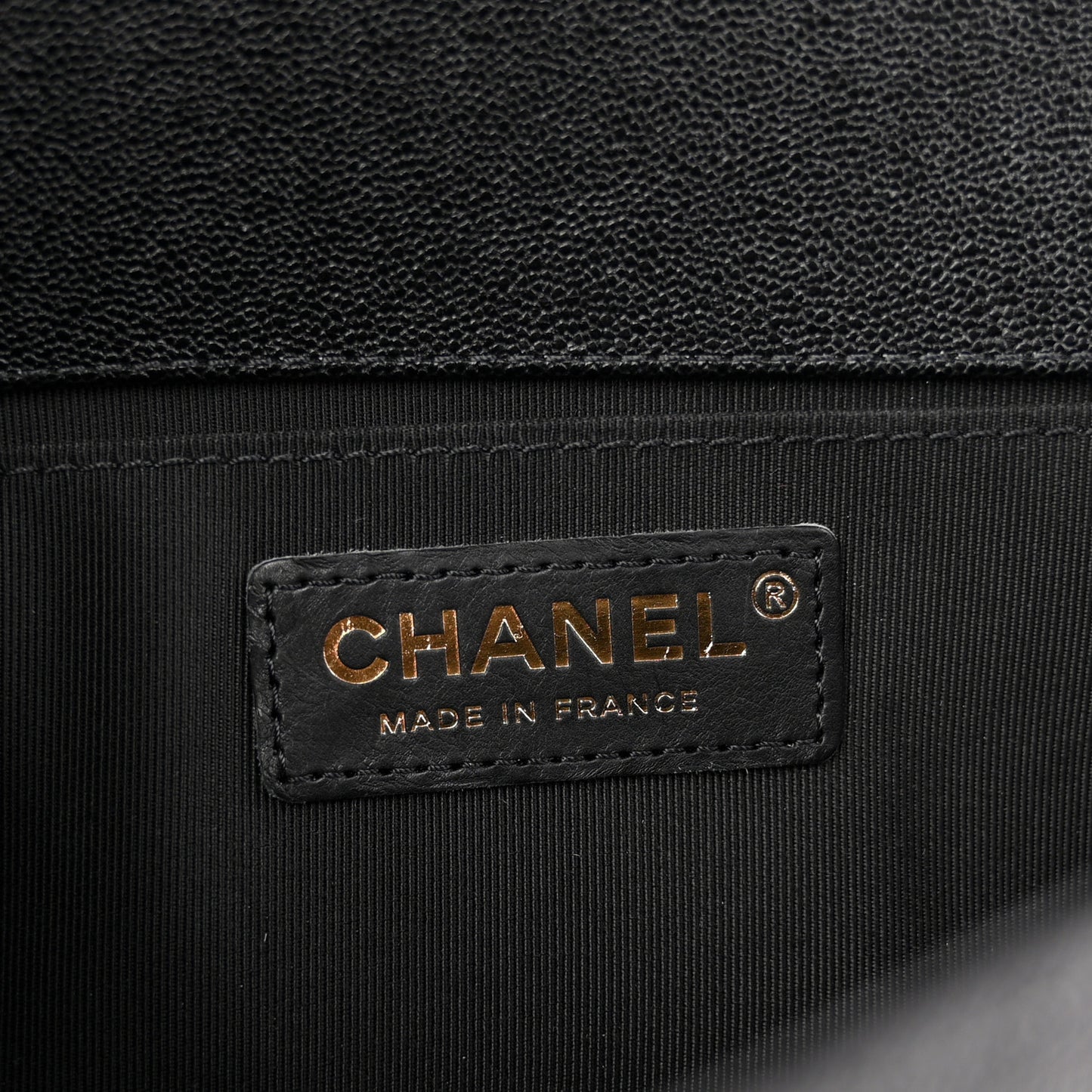 Caviar Chevron Quilted Medium Boy Flap Black