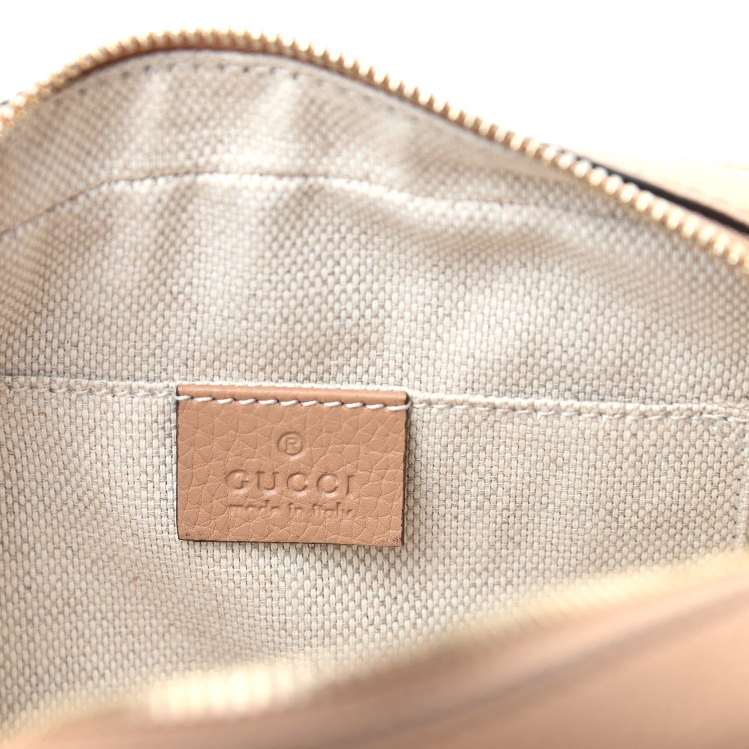 Gucci Pebbled Calfskin Small Soho Disco Bag Camelia 6 of 9