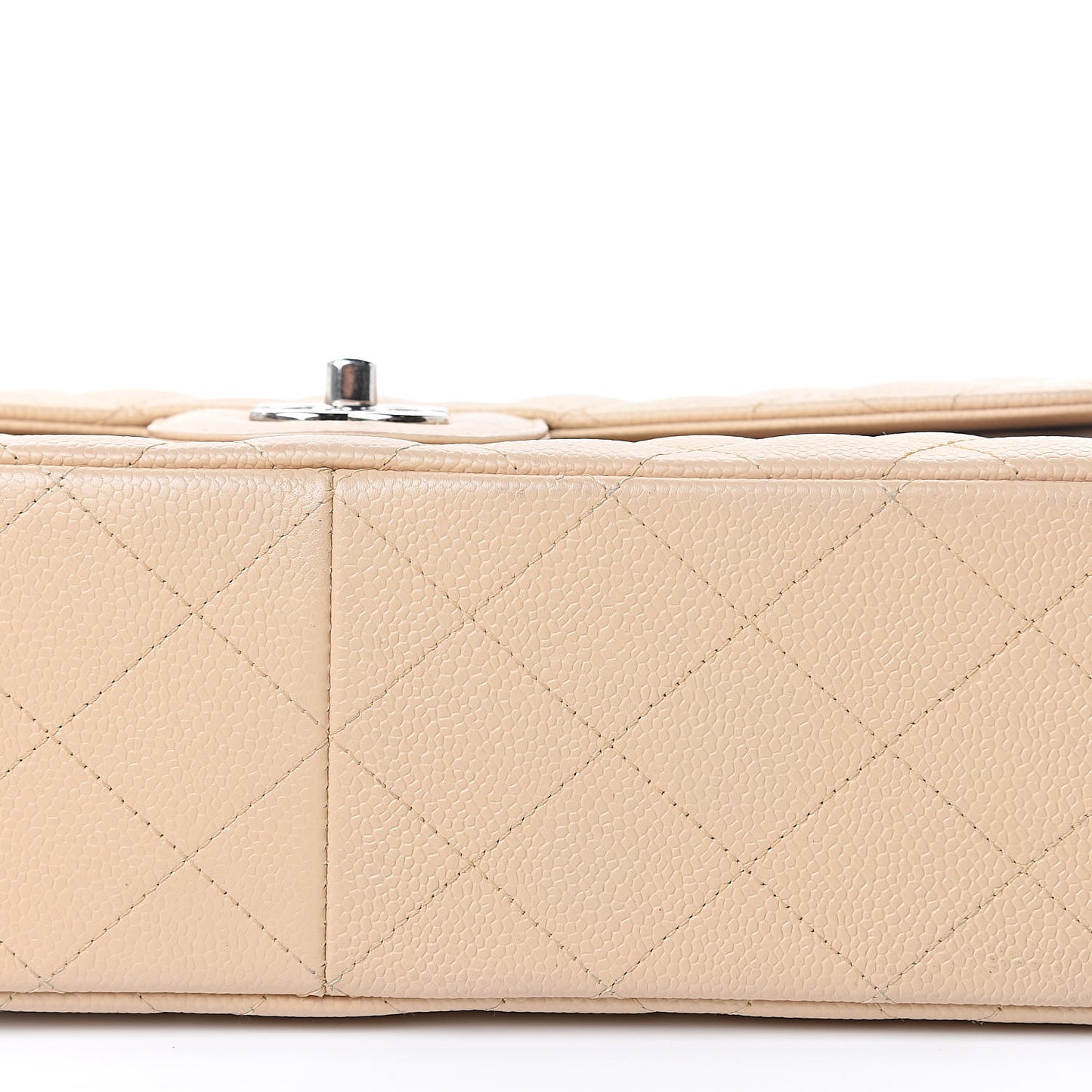 Caviar Quilted Jumbo Double Flap Beige Clair