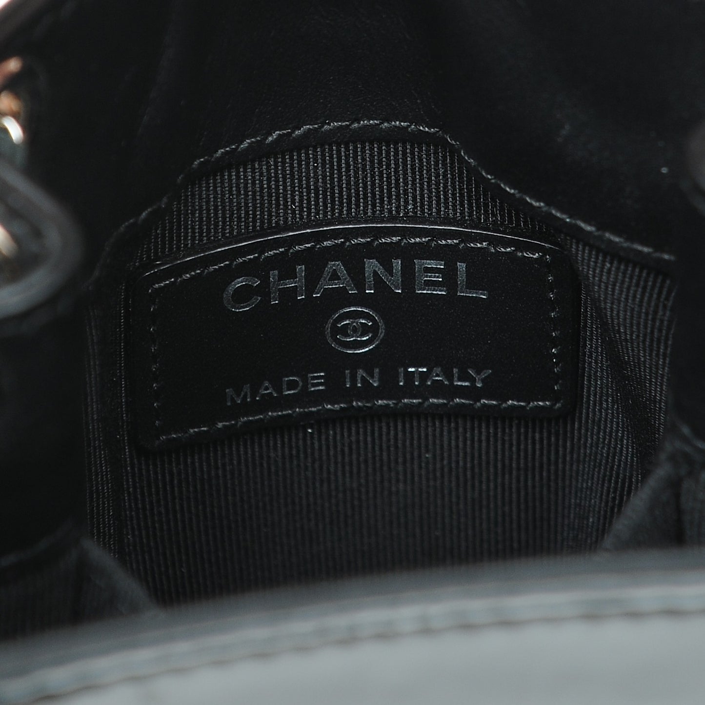 Patent CC Phone Holder Crossbody Black