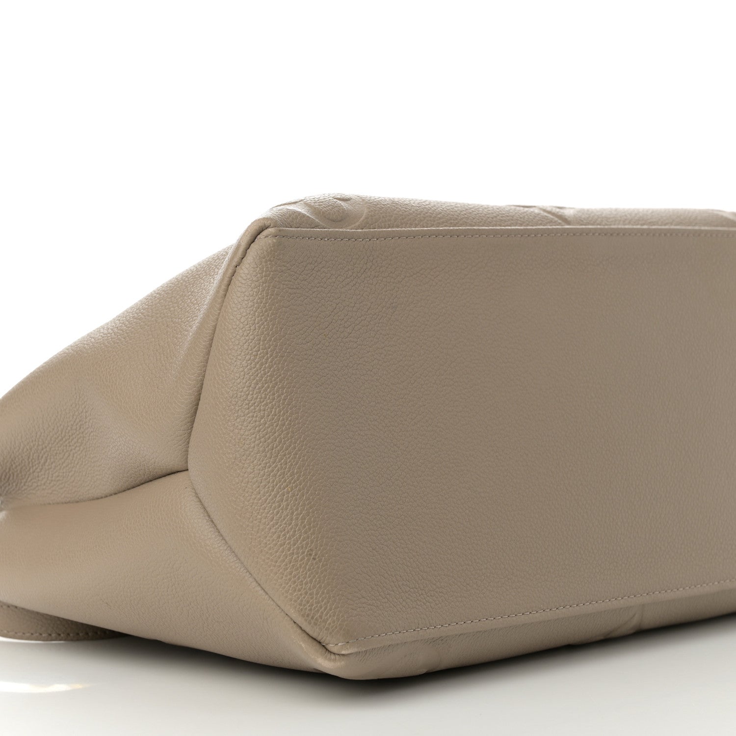 Louis Vuitton Empreinte Monogram Giant Grand Palais Tourterelle 8 of 16
