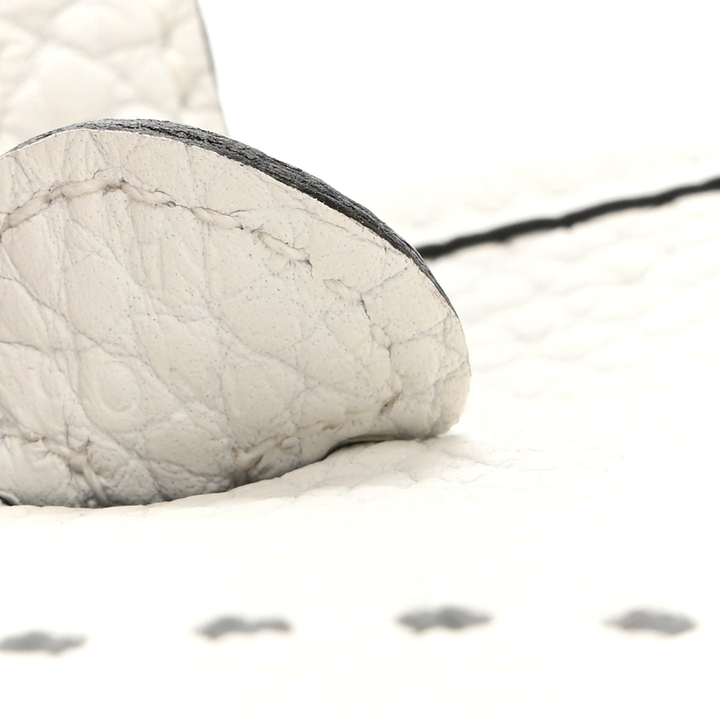 Taurillon Clemence Amazone Evelyne TPM New White