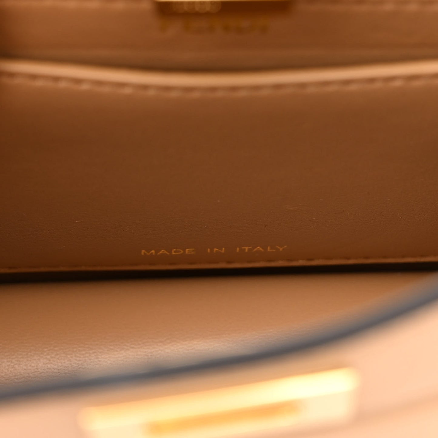 Shiny Nappa Petite Peekaboo I SEE U Satchel Miele Scuro