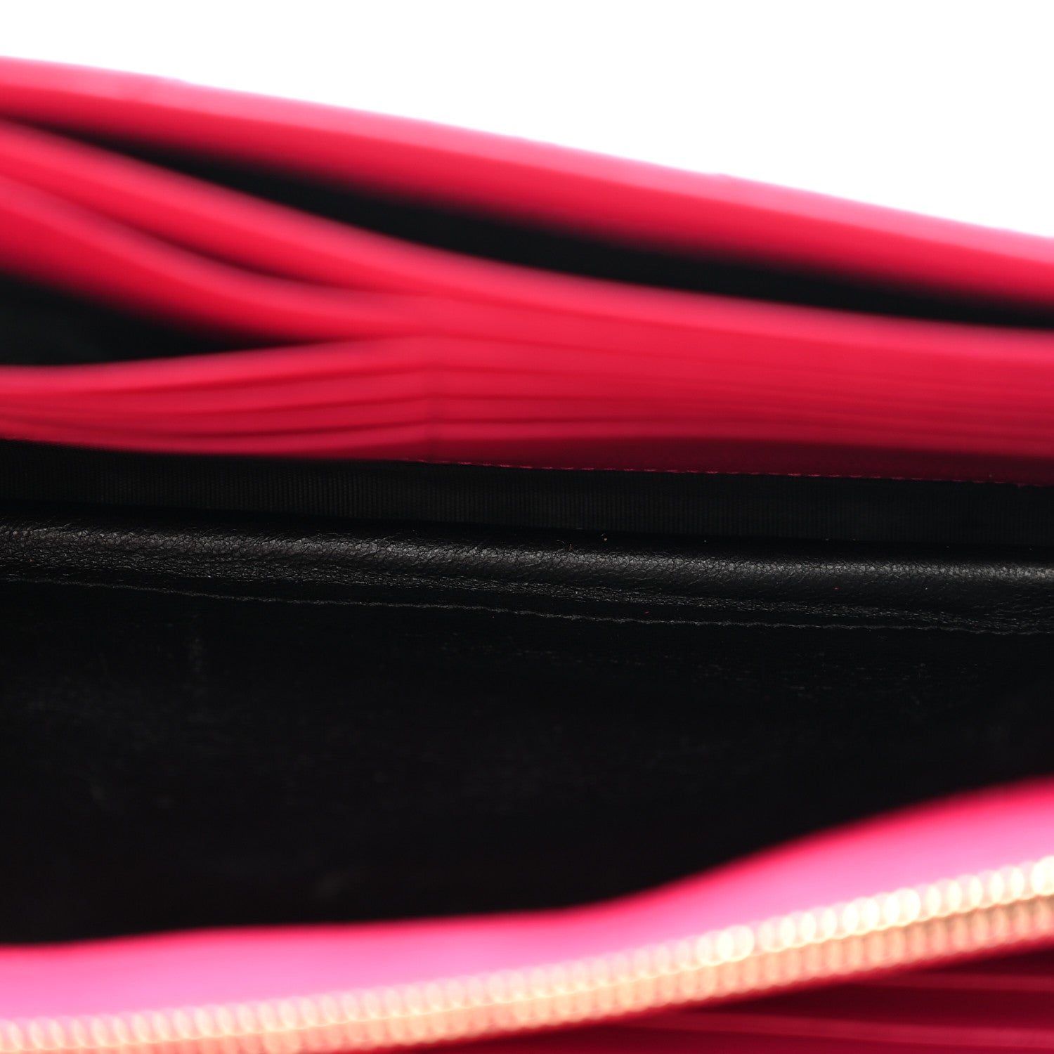 Saint Laurent Grain De Poudre Matelasse Chevron Monogram Chain Wallet Lipstick Fuchsia 7 of 15
