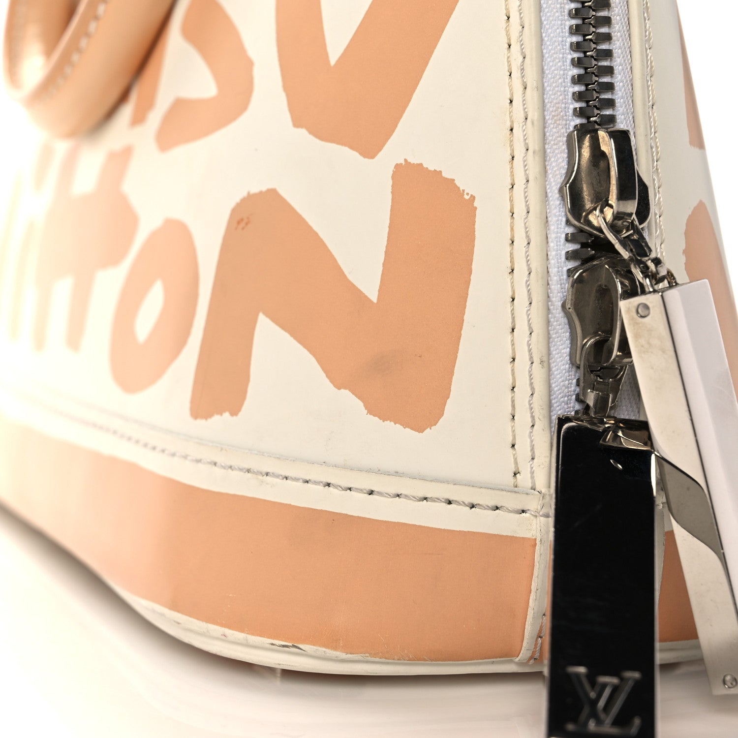 Louis Vuitton Graffiti Alma MM Peach 17 of 18