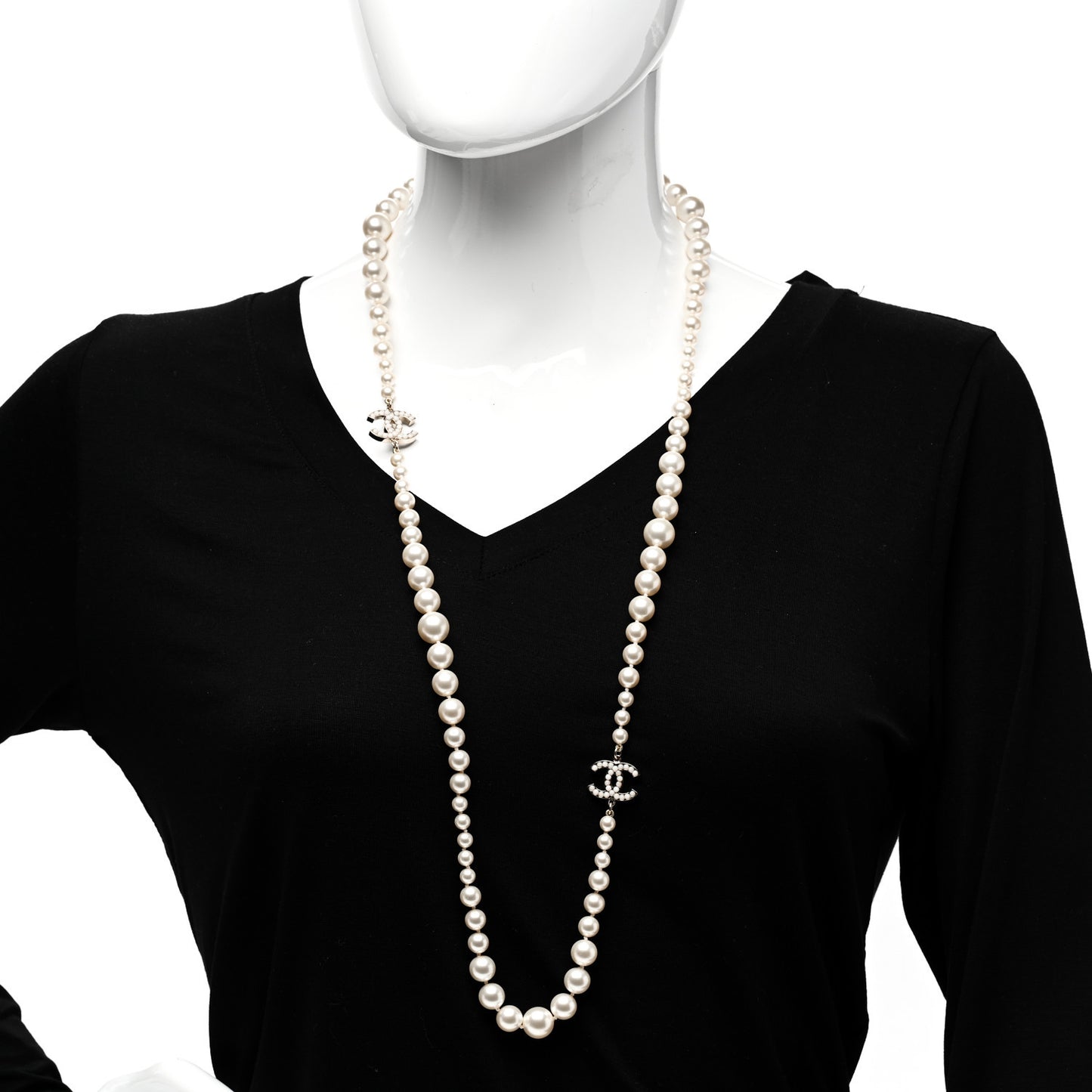Graduated Pearl CC Long Necklace Gold