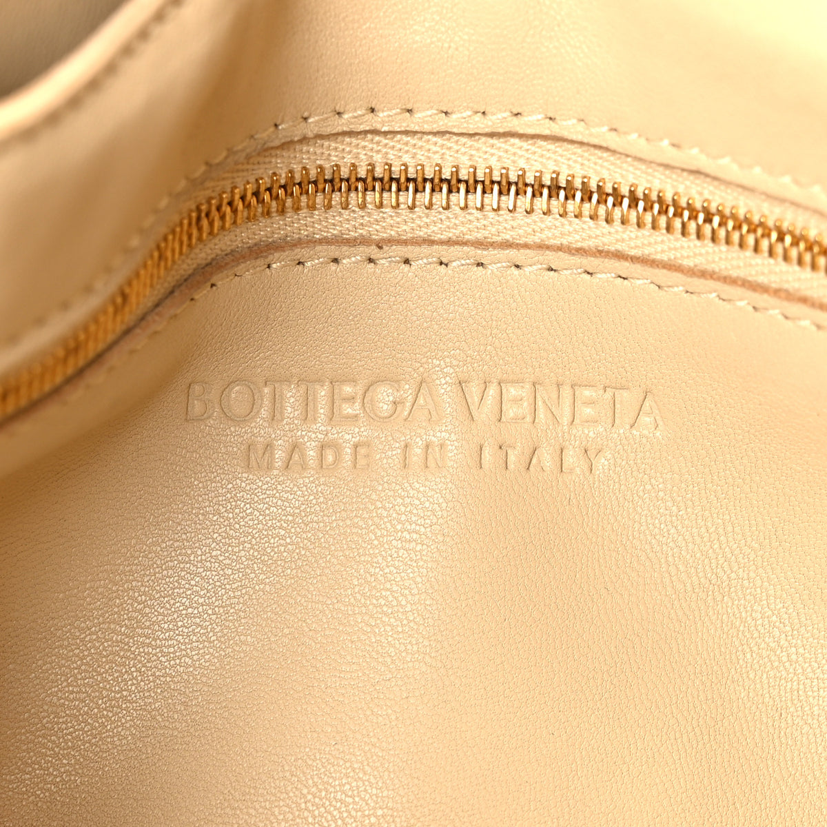 Grained Calfskin Maxi Intrecciato Cassette Crossbody Bag Porridge