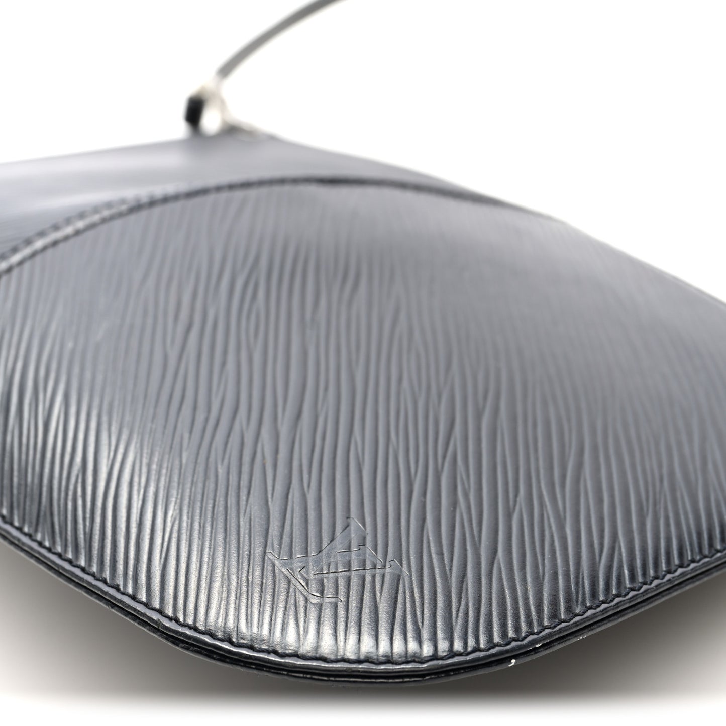 Epi Demi Lune Pochette Black