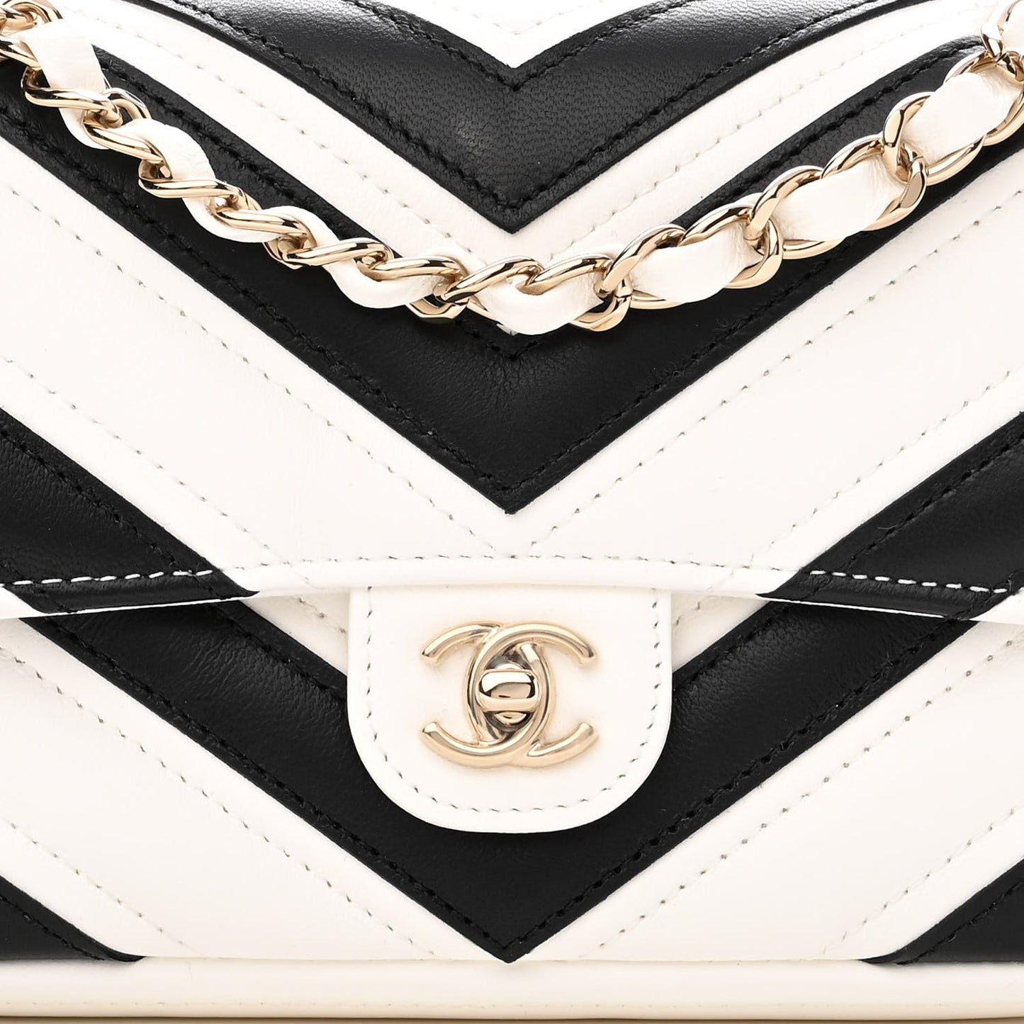 Lambskin Chevron Stitched Flap White Black