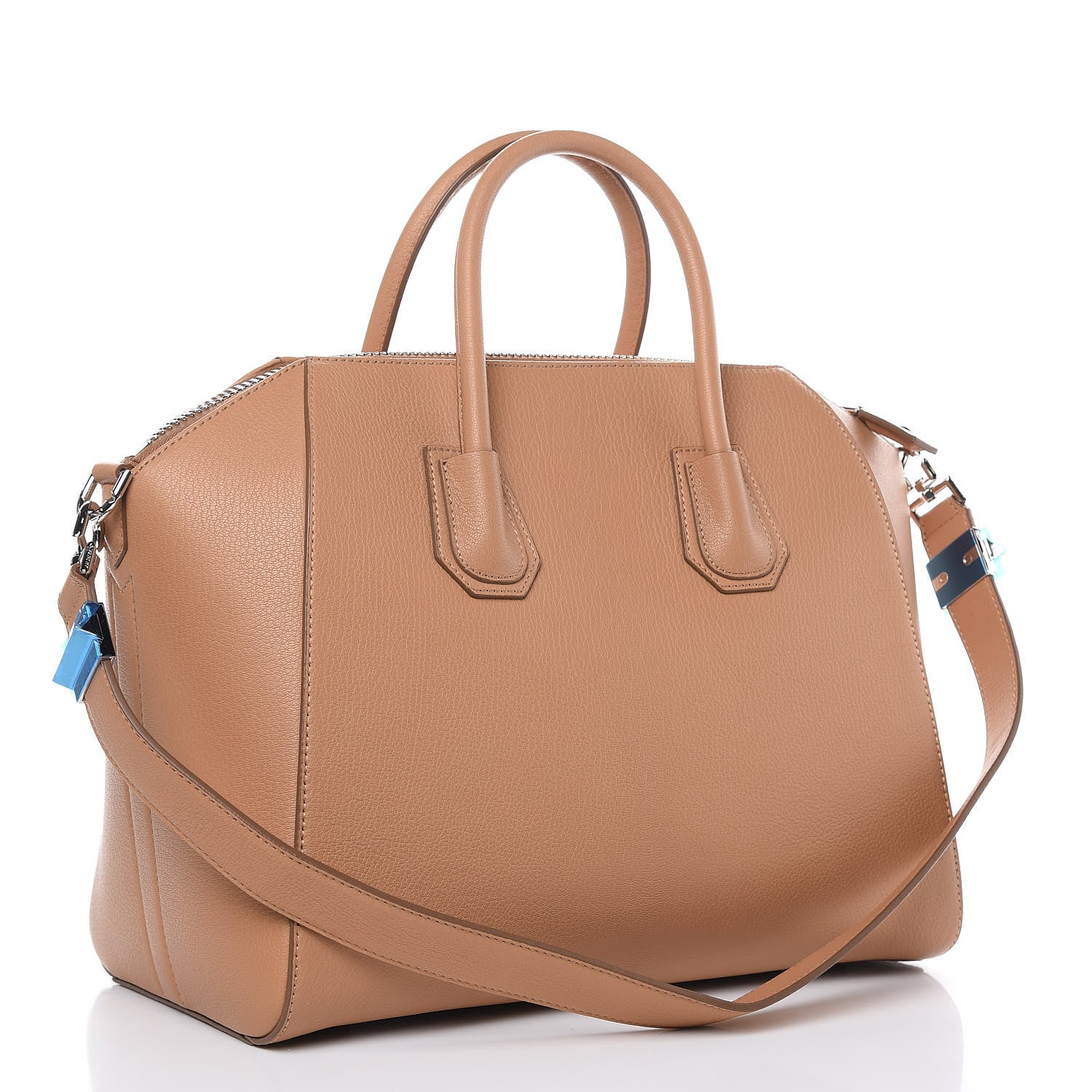 Givenchy Sugar Goatskin Medium Antigona Medium Beige 3 of 9