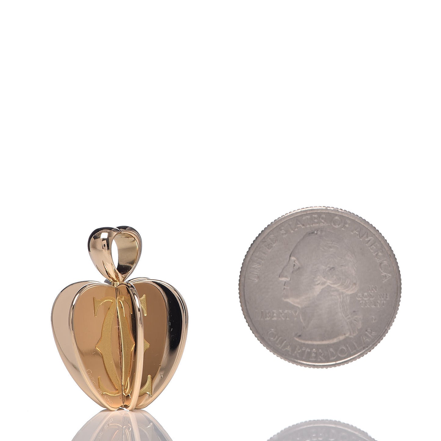 18K Yellow Gold Apple Pendant