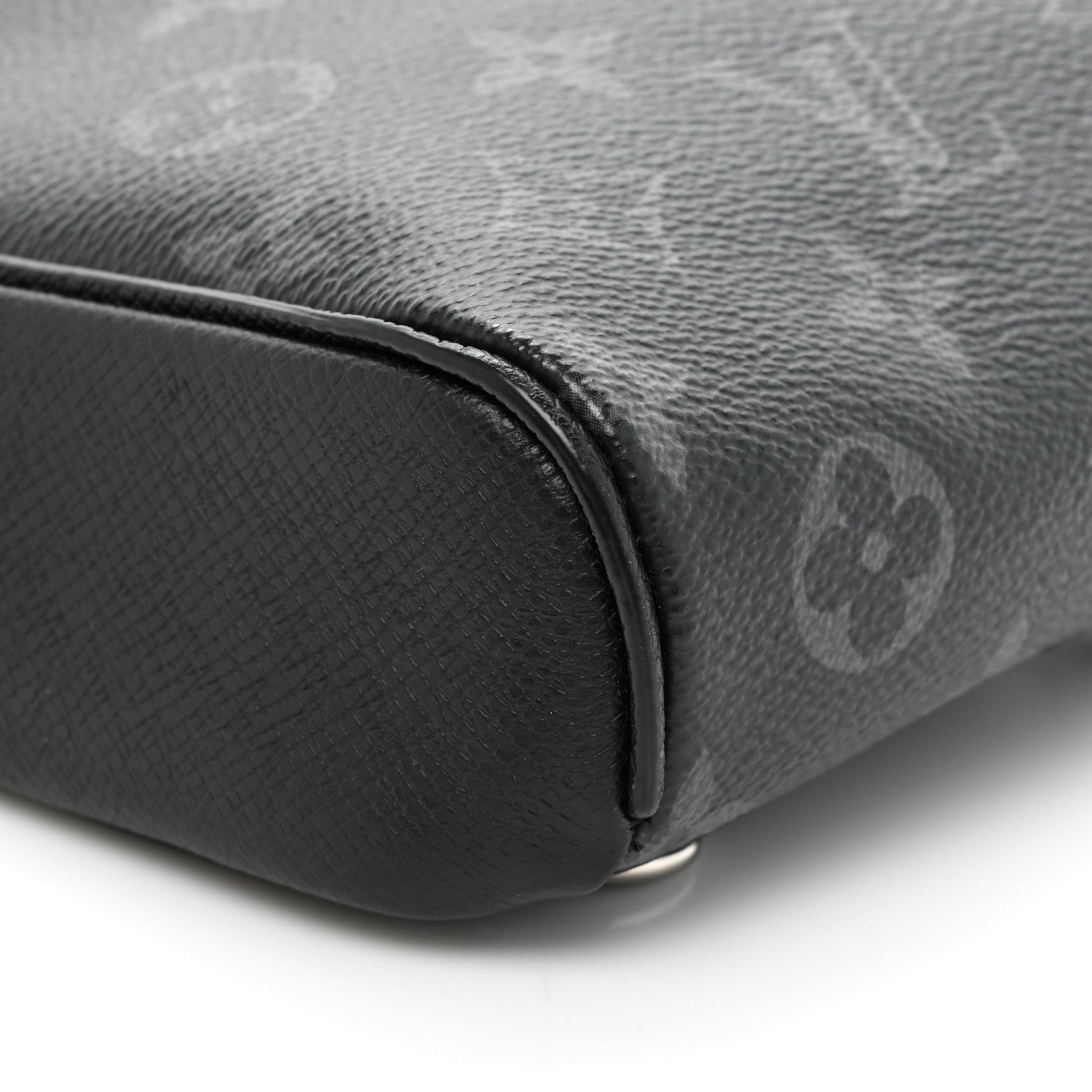 Louis Vuitton Taigarama Outdoor Slingbag Black 8 of 9