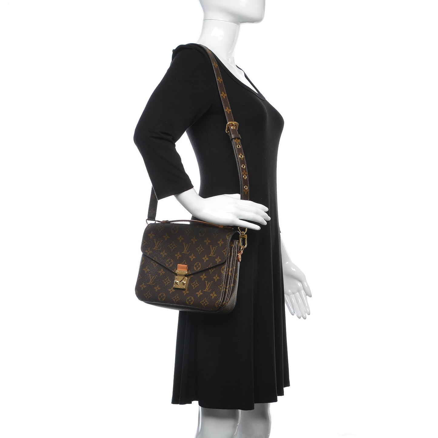 Monogram Pochette Metis