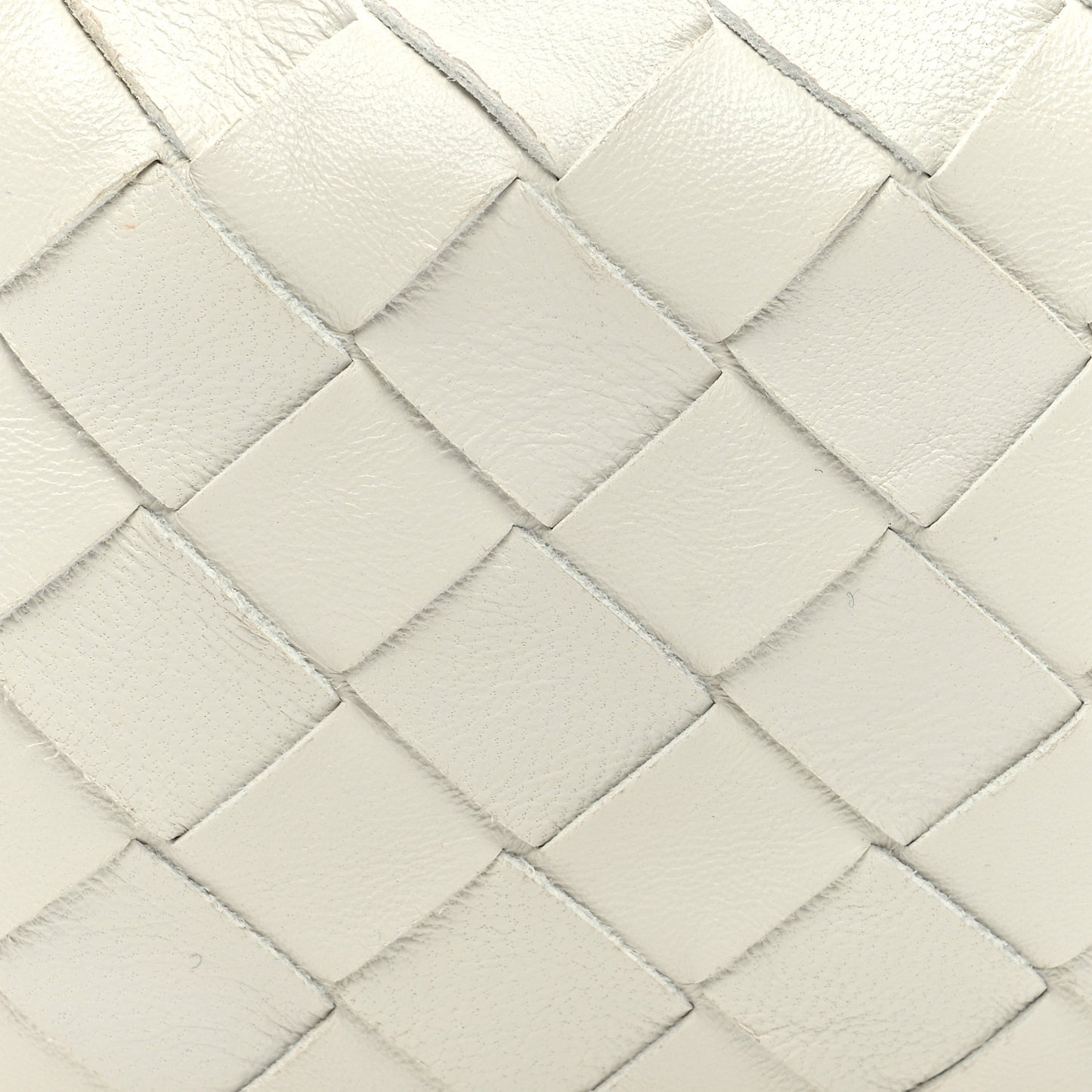 Nappa Intrecciato Candy Jodie Chalk