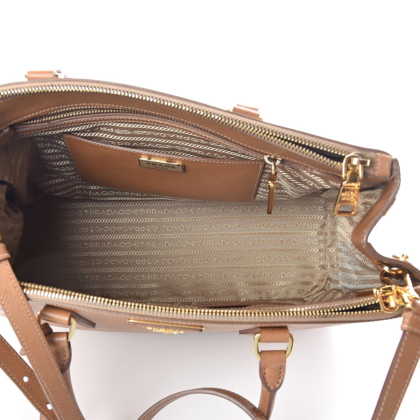 Saffiano Medium Galleria Double Zip Tote Caramel