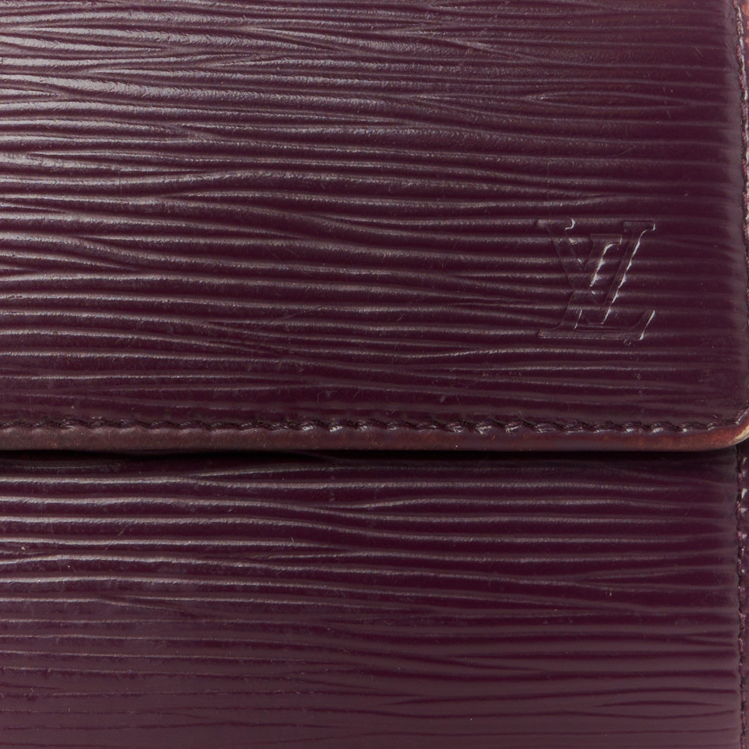Louis Vuitton Epi Sarah Wallet Cassis 8 of 10