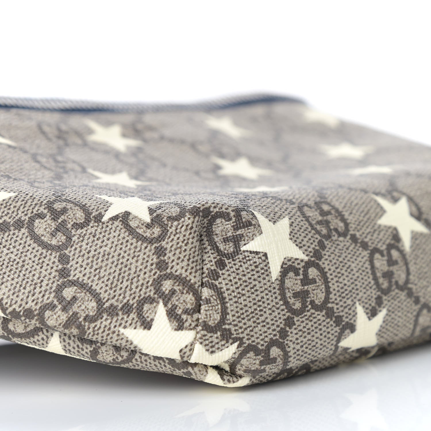 Gucci GG Supreme Monogram Stars Childrens Belt Bag 5 of 11