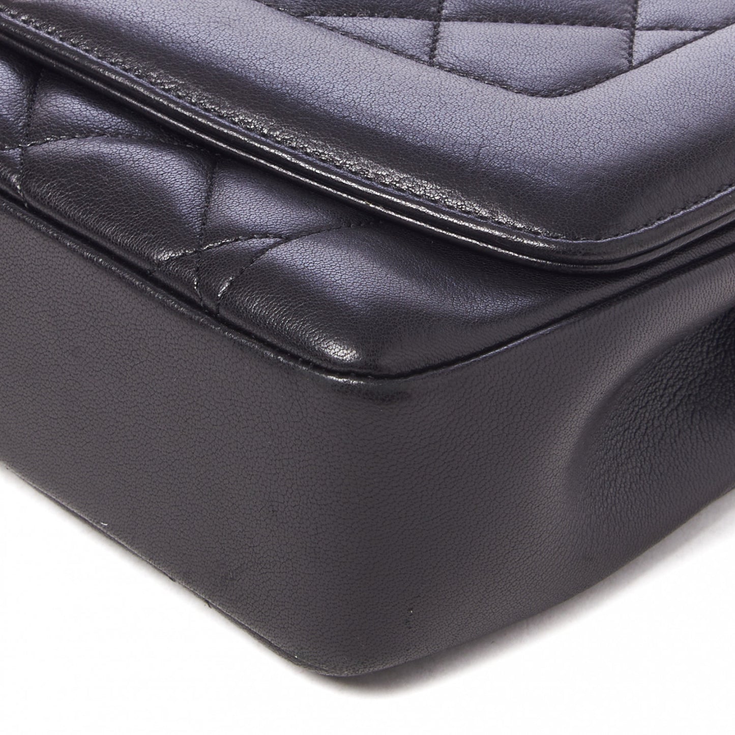 Lambskin Quilted Medium Single Flap Black