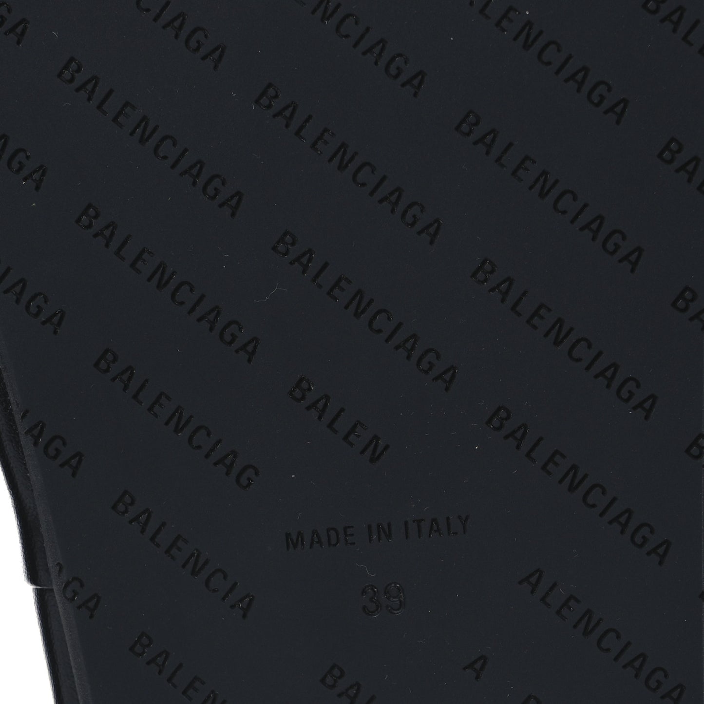 Smooth Nappa Logo Rise Thong Sandals 39 Black White