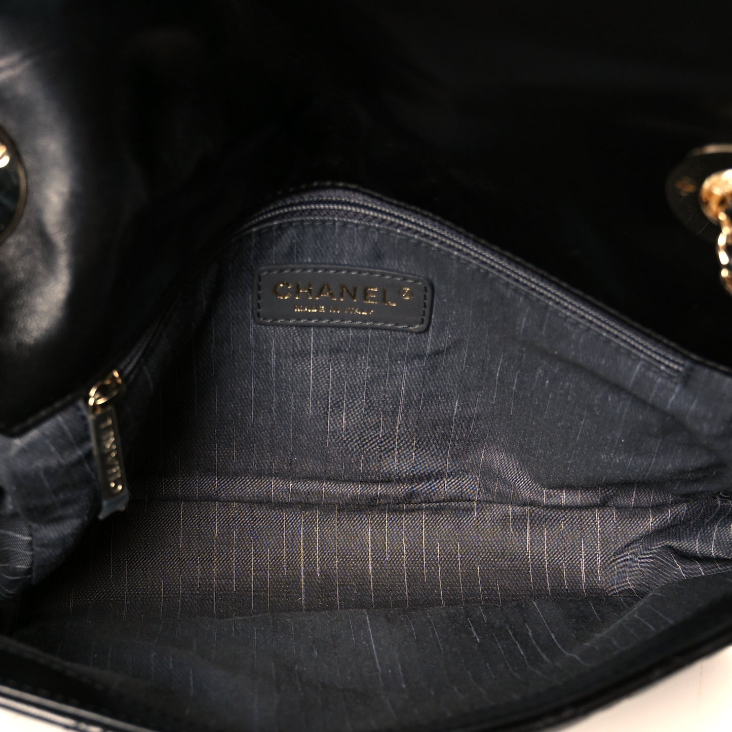 Lambskin Quilted Medium Westminster Pearl Flap Black