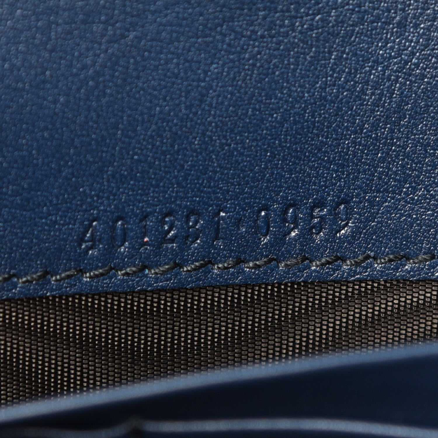 Gucci Velvet Crystal GG Monogram Mini Dionysus Chain Wallet Blue Beige Black 9 of 10