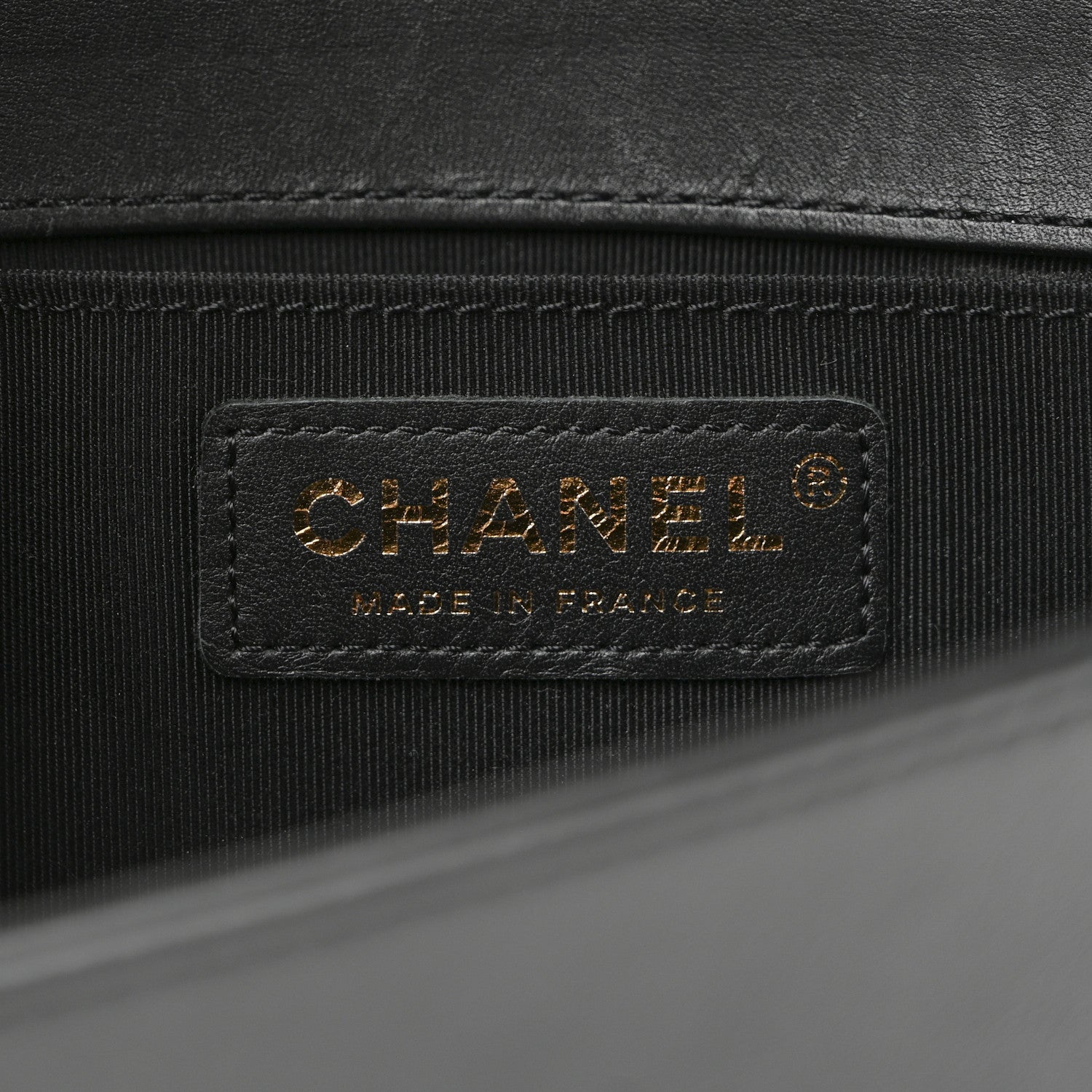 Chanel Metallic Crumpled Goatskin Small Boy Flap Black Gold 6 of 10