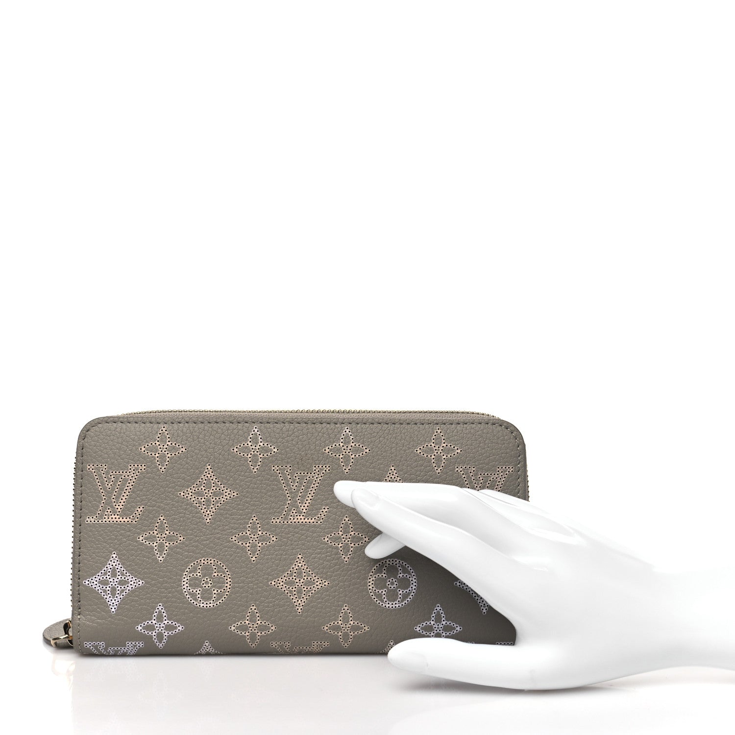 Louis Vuitton Mahina Flight Mode Zippy NM Wallet Gray 2 of 8